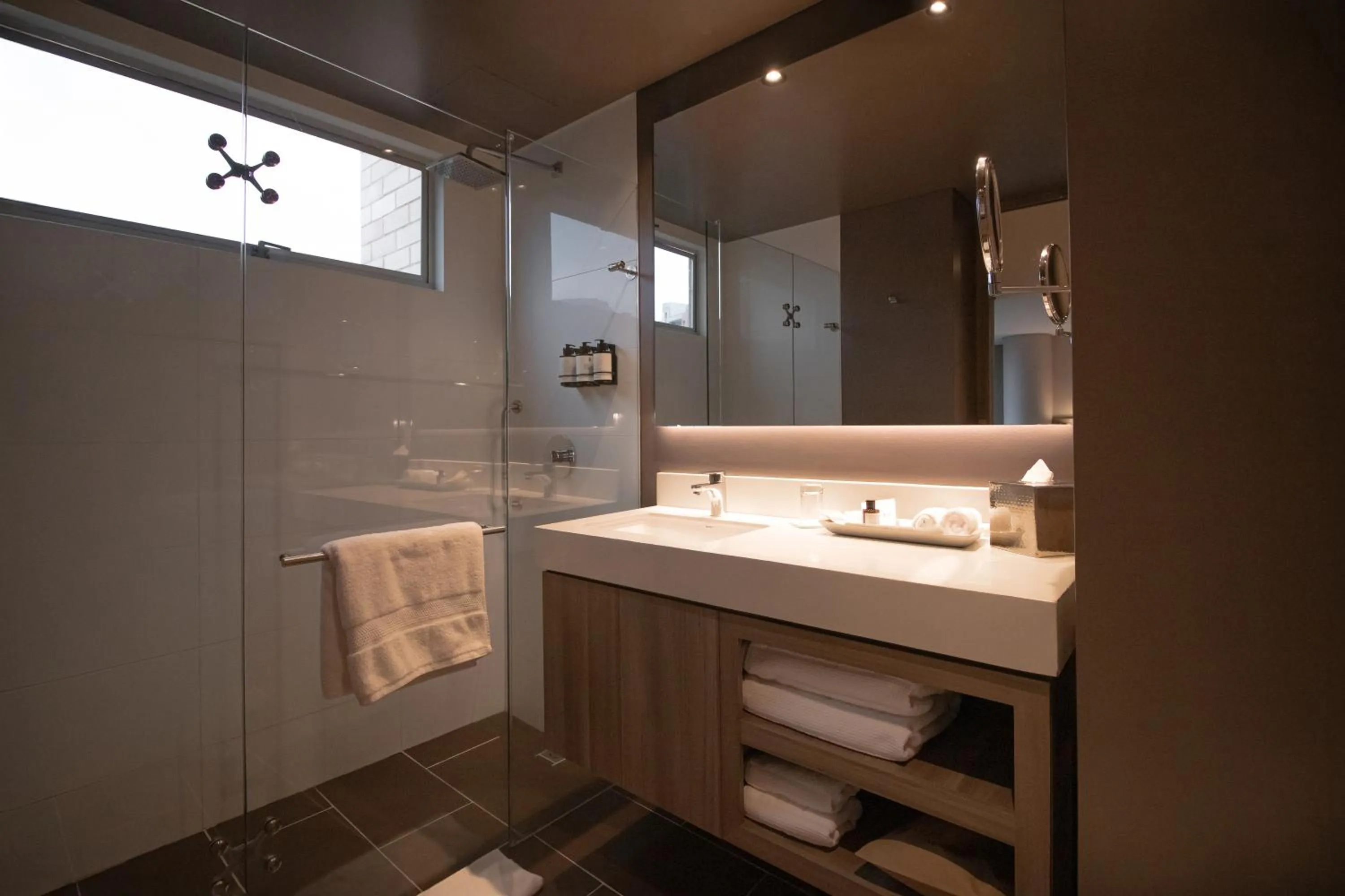 Bathroom in Binn Hotel