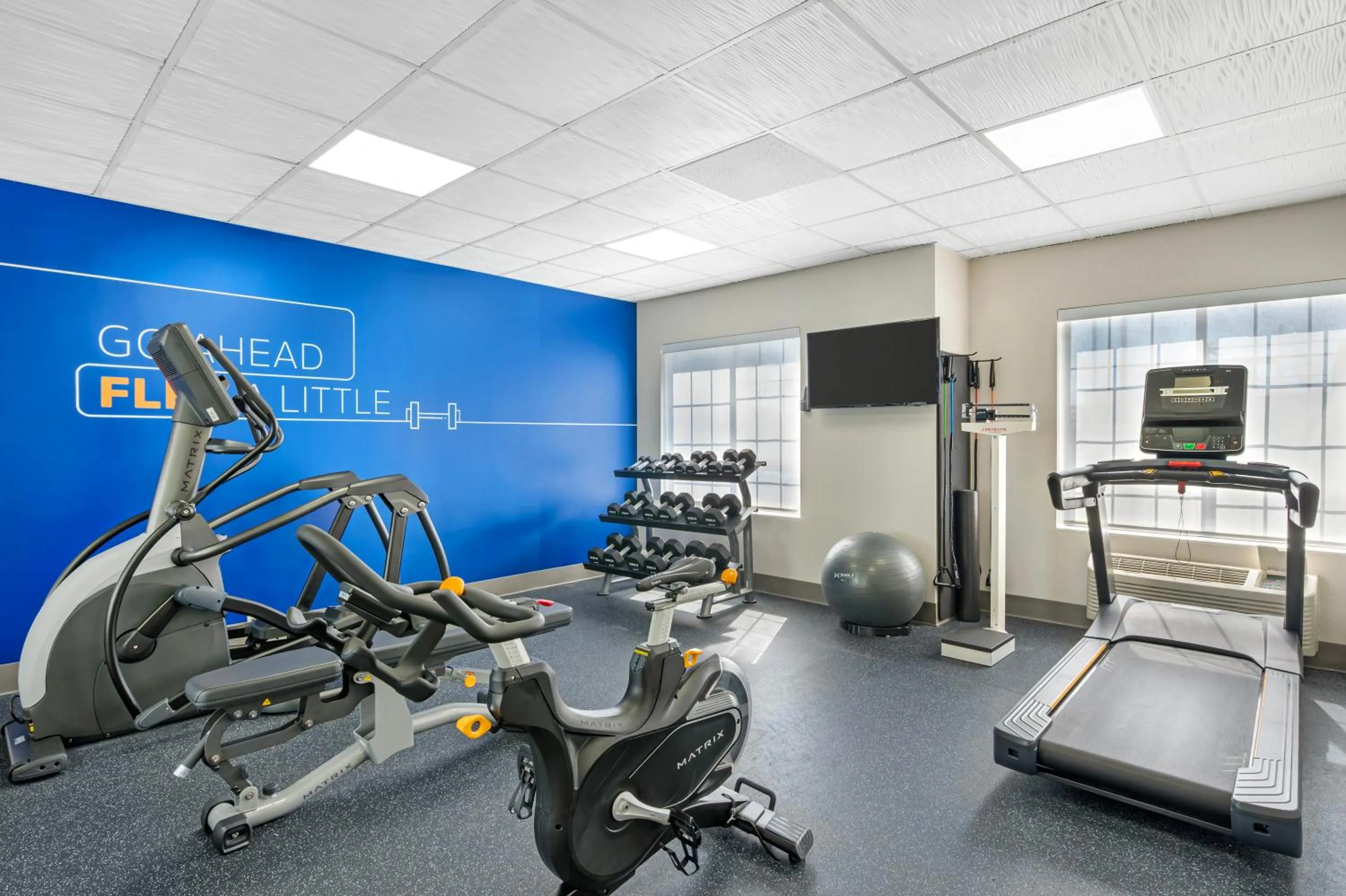 Holiday Inn Express & Suites Indianapolis - East by IHG