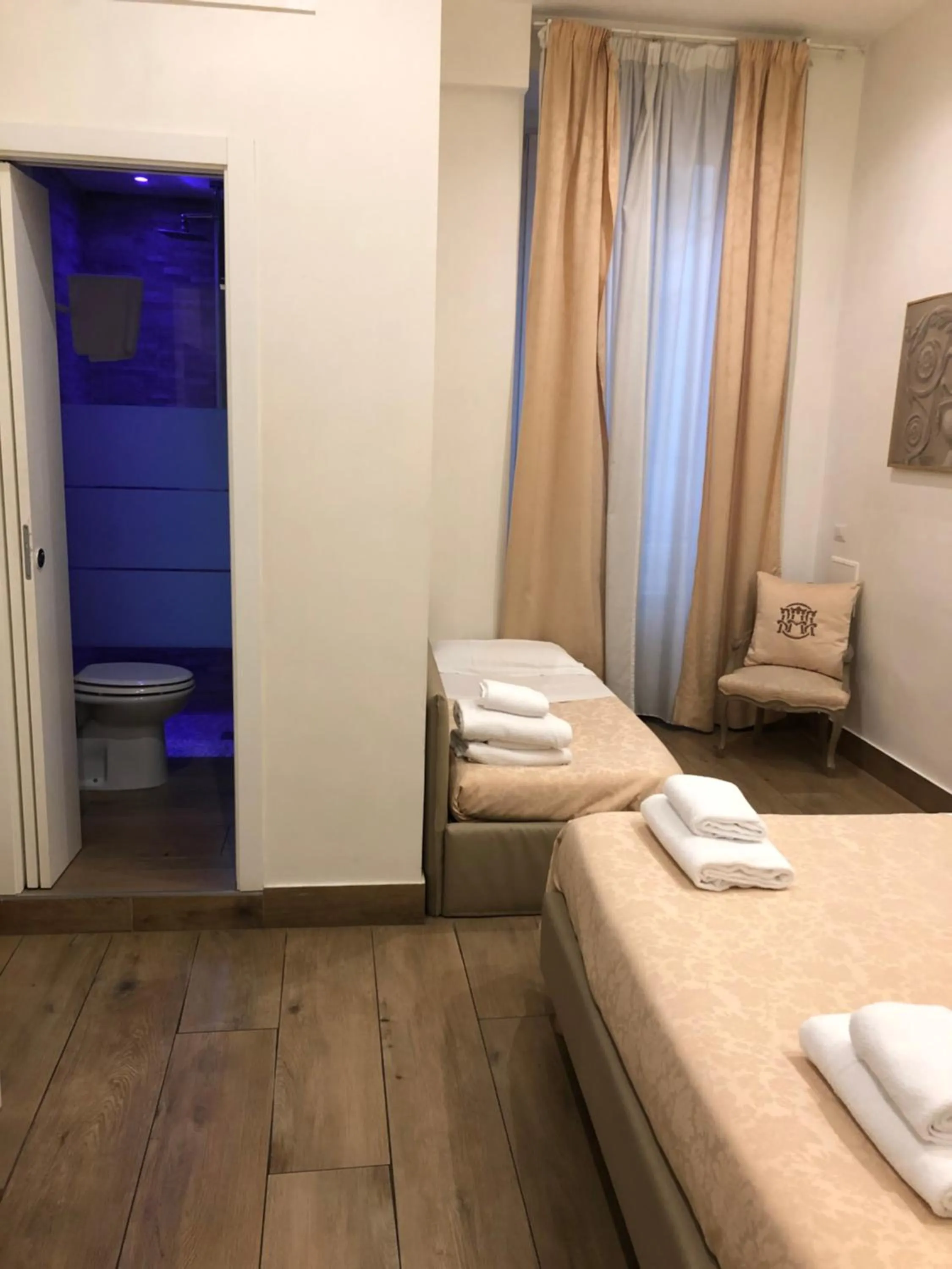 Bedroom, Bed in Art Atelier Accomodation Guest House