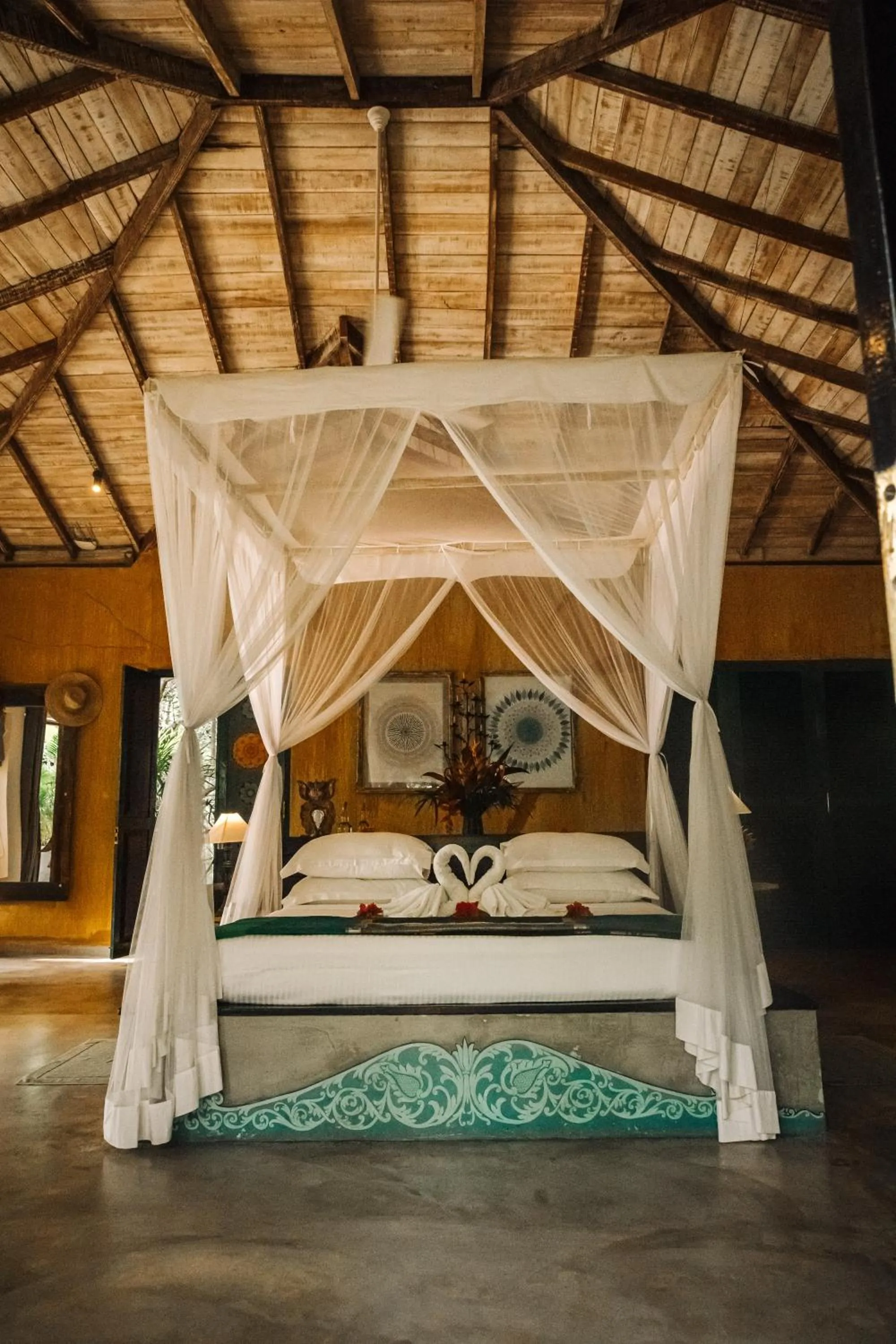 Bed in Ginganga Lodge