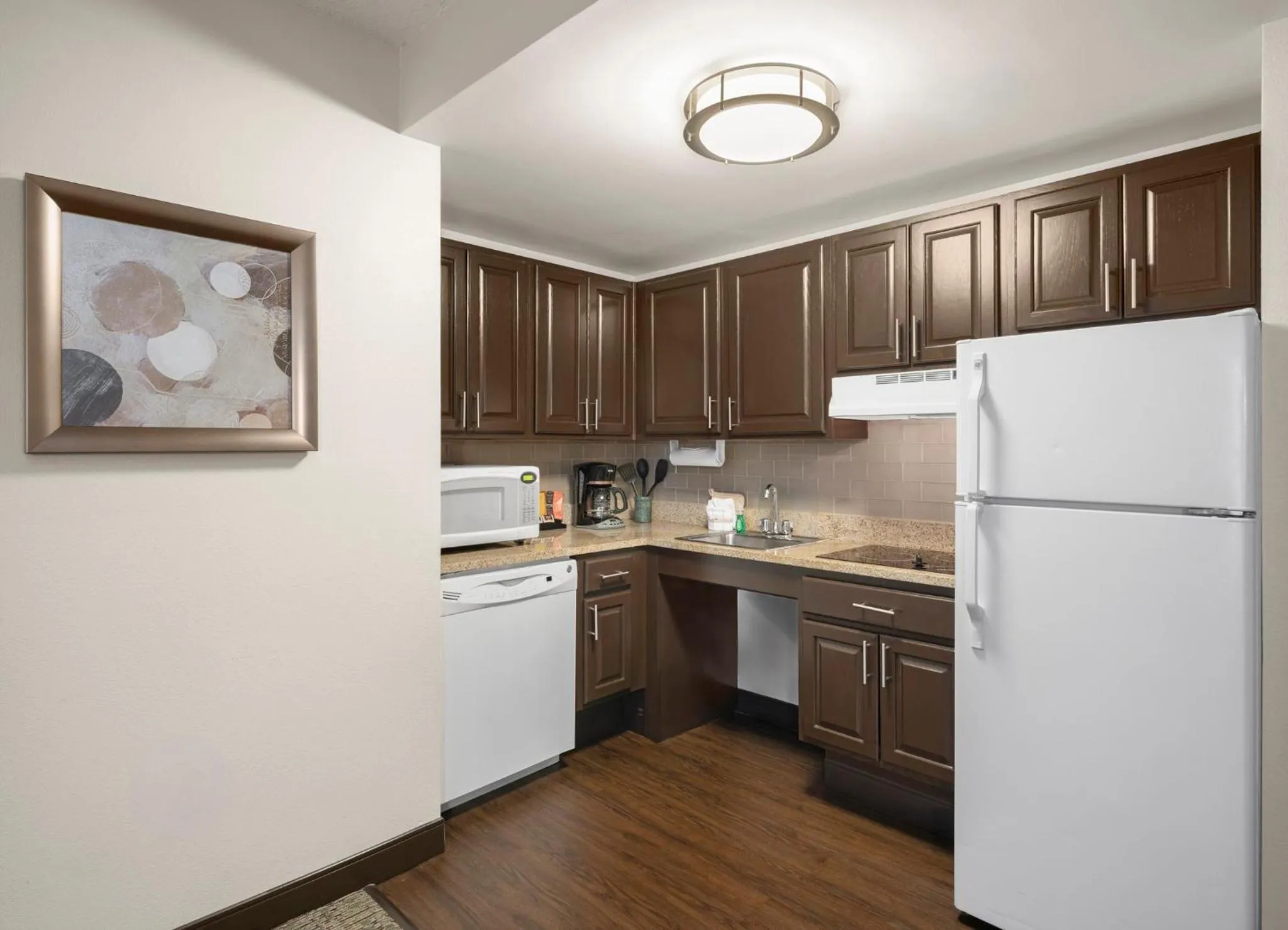 Photo of the whole room in Staybridge Suites Indianapolis-Airport by IHG