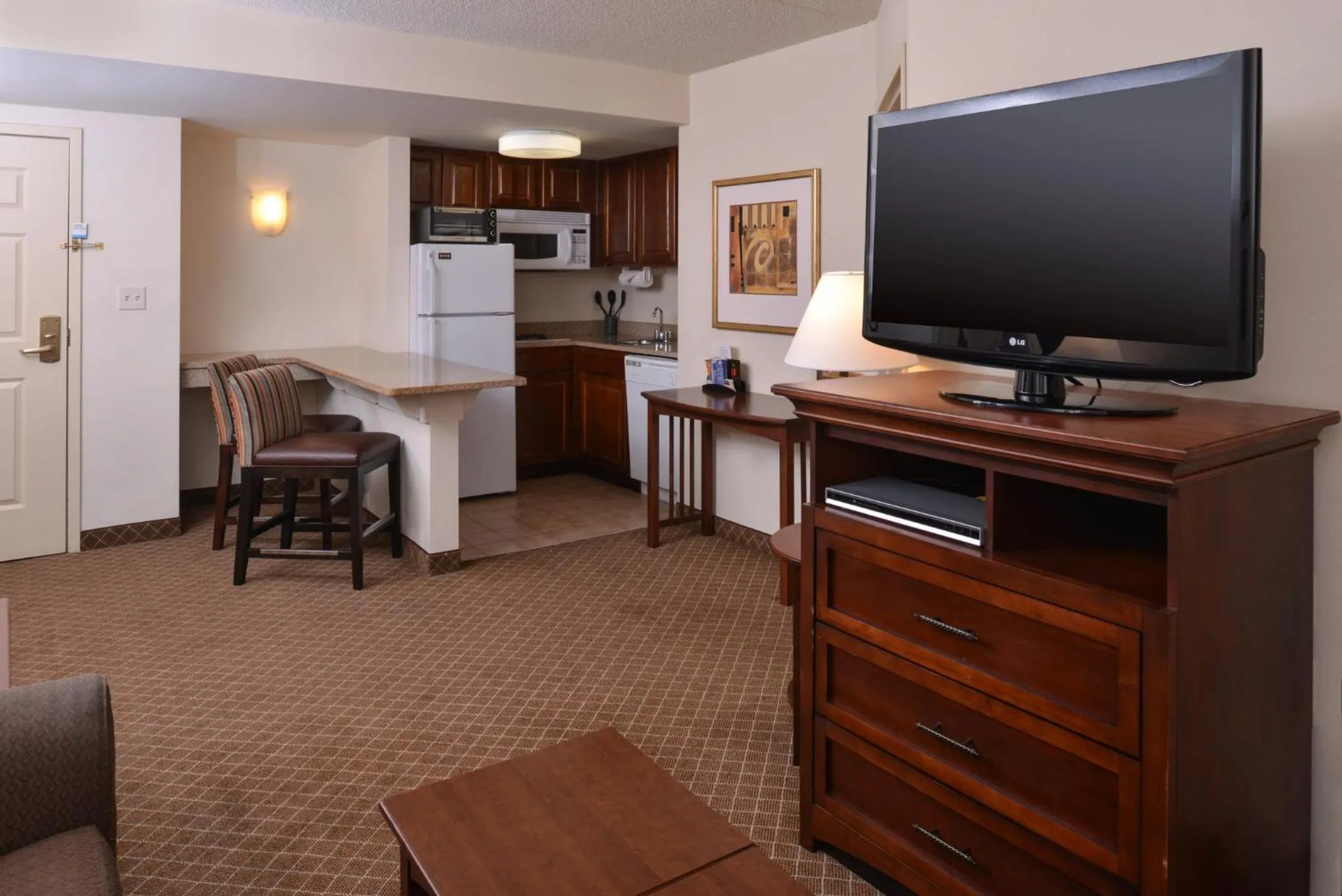 Photo of the whole room in Staybridge Suites Indianapolis-Airport by IHG