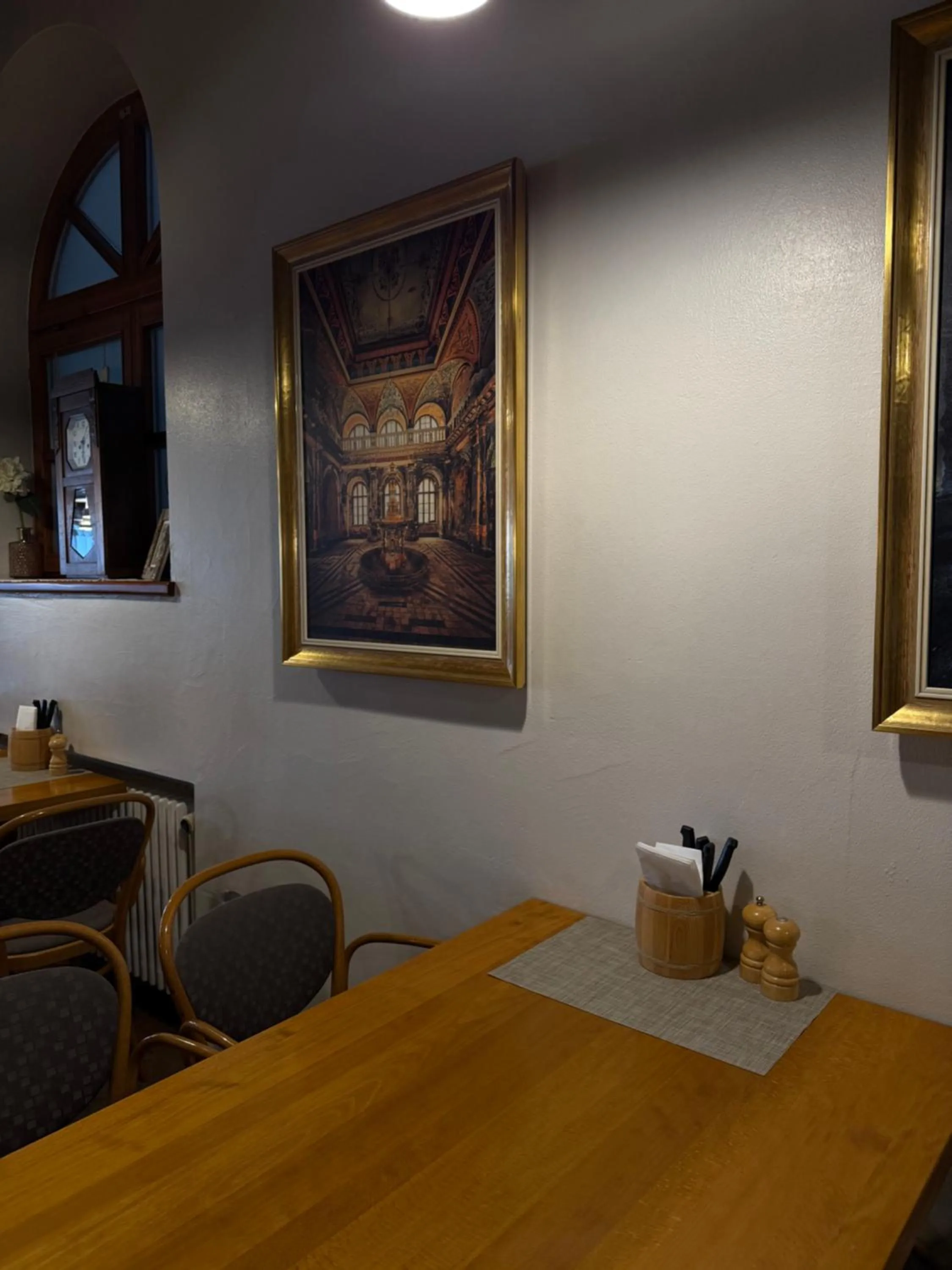 Restaurant/places to eat in Hotel-Restaurant Ratsstube