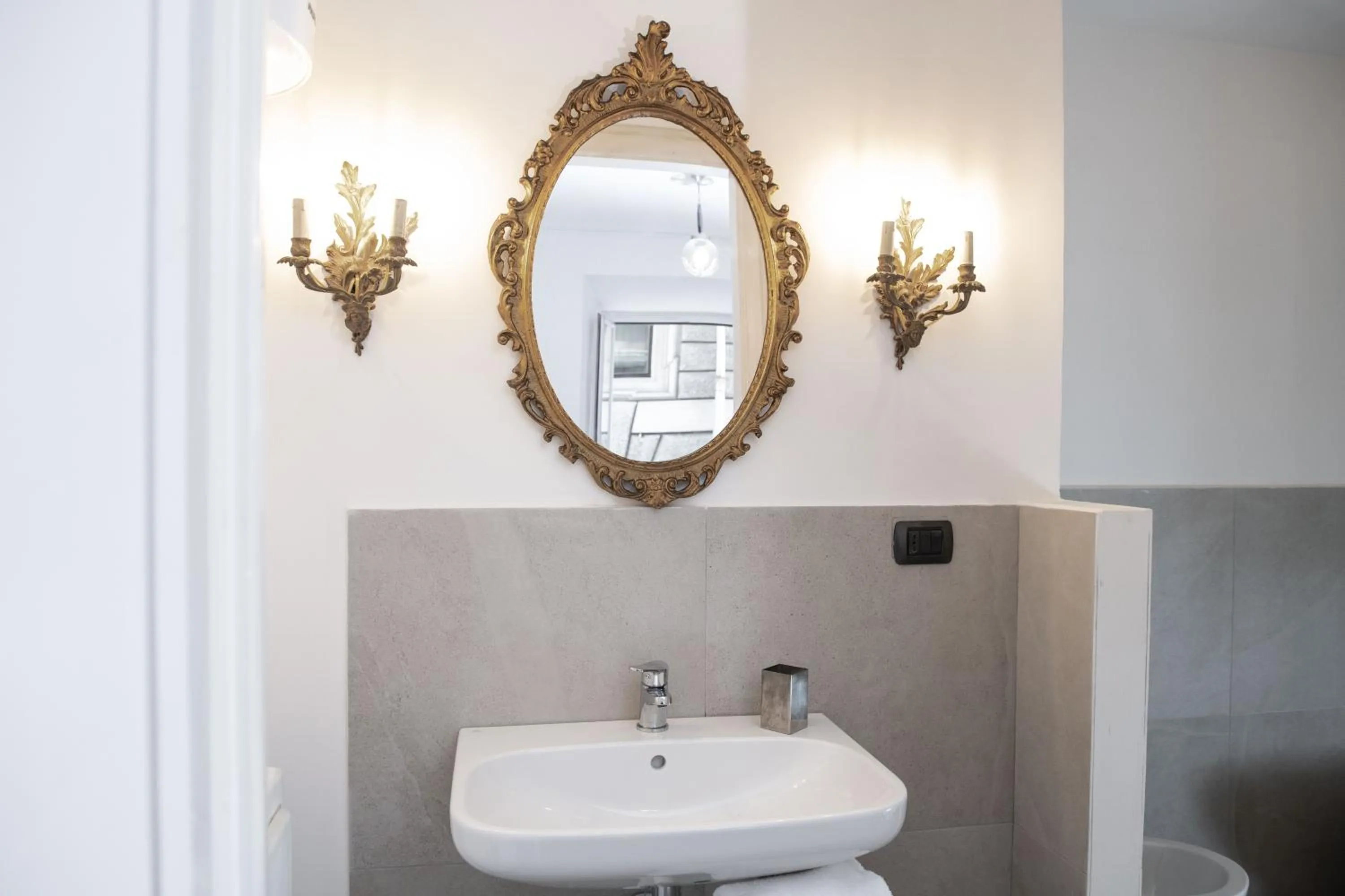 Bathroom in Corso Vittorio Apartments