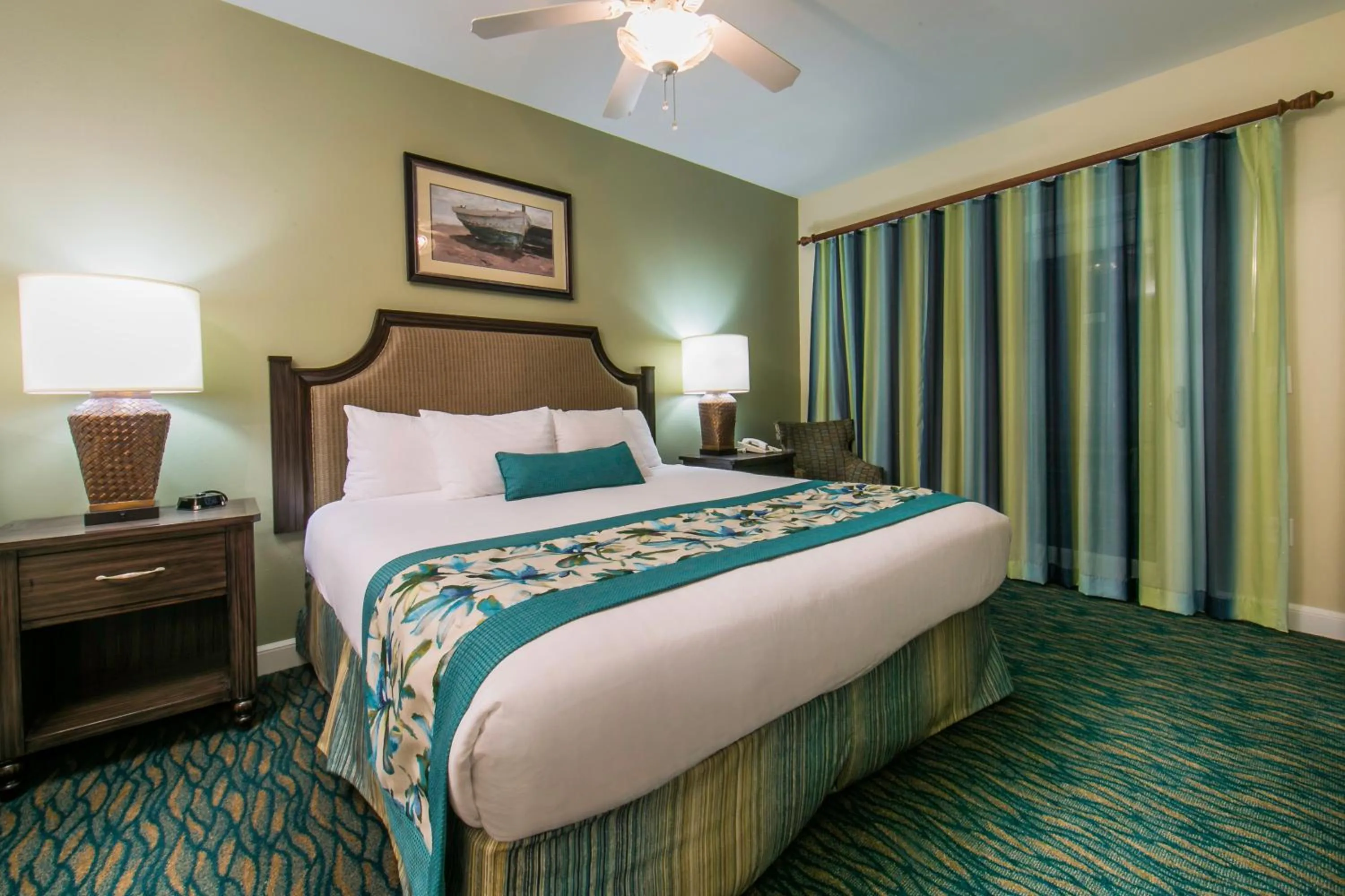 Bedroom, Bed in Holiday Inn Club Vacations South Beach Resort