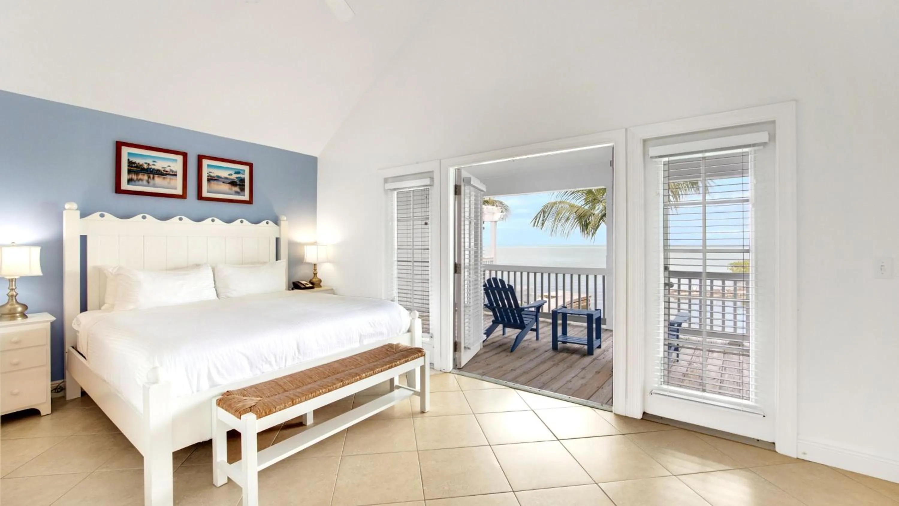 Bedroom, Bed in Tranquility Bay Resort