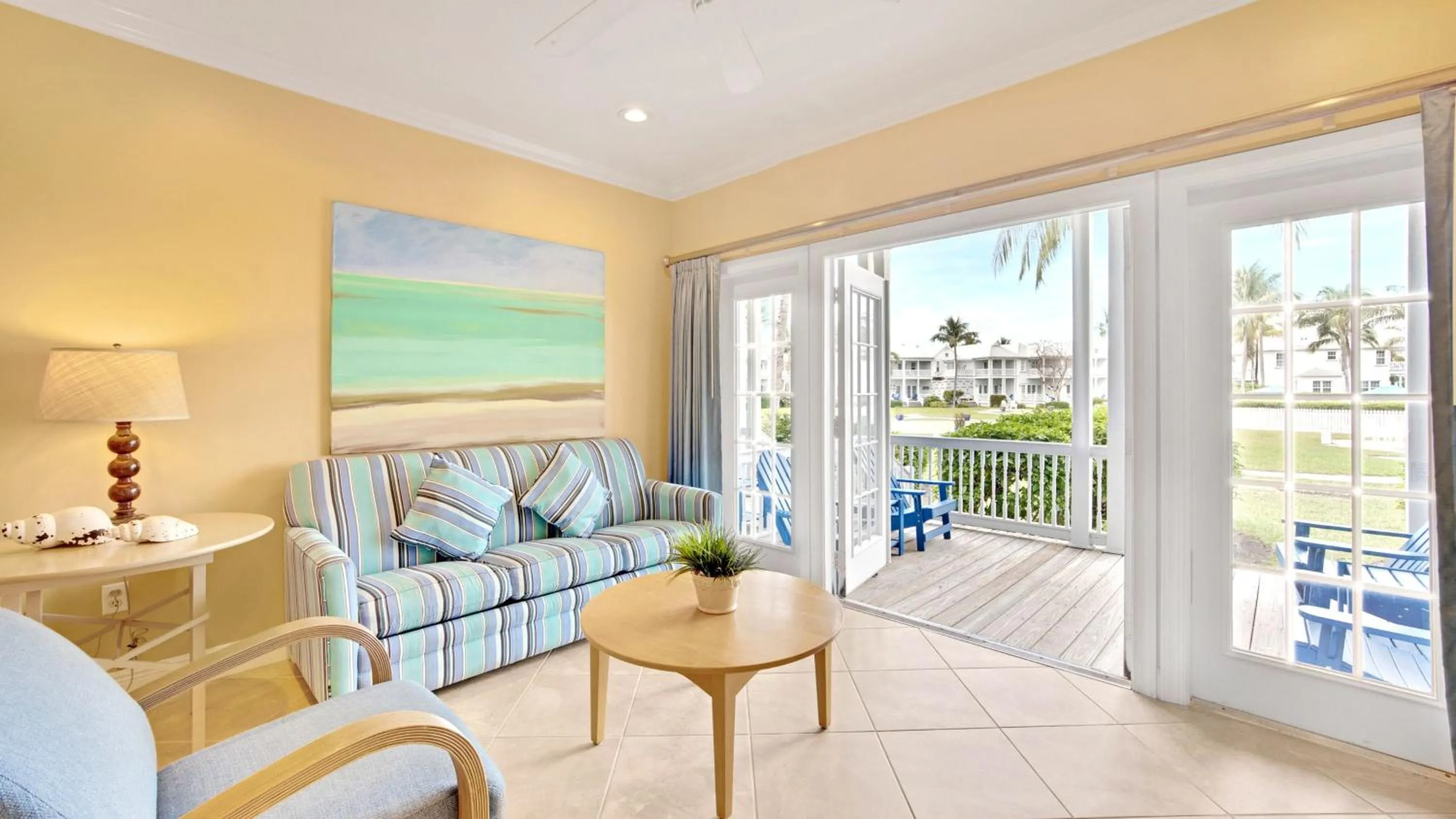 Living room in Tranquility Bay Resort