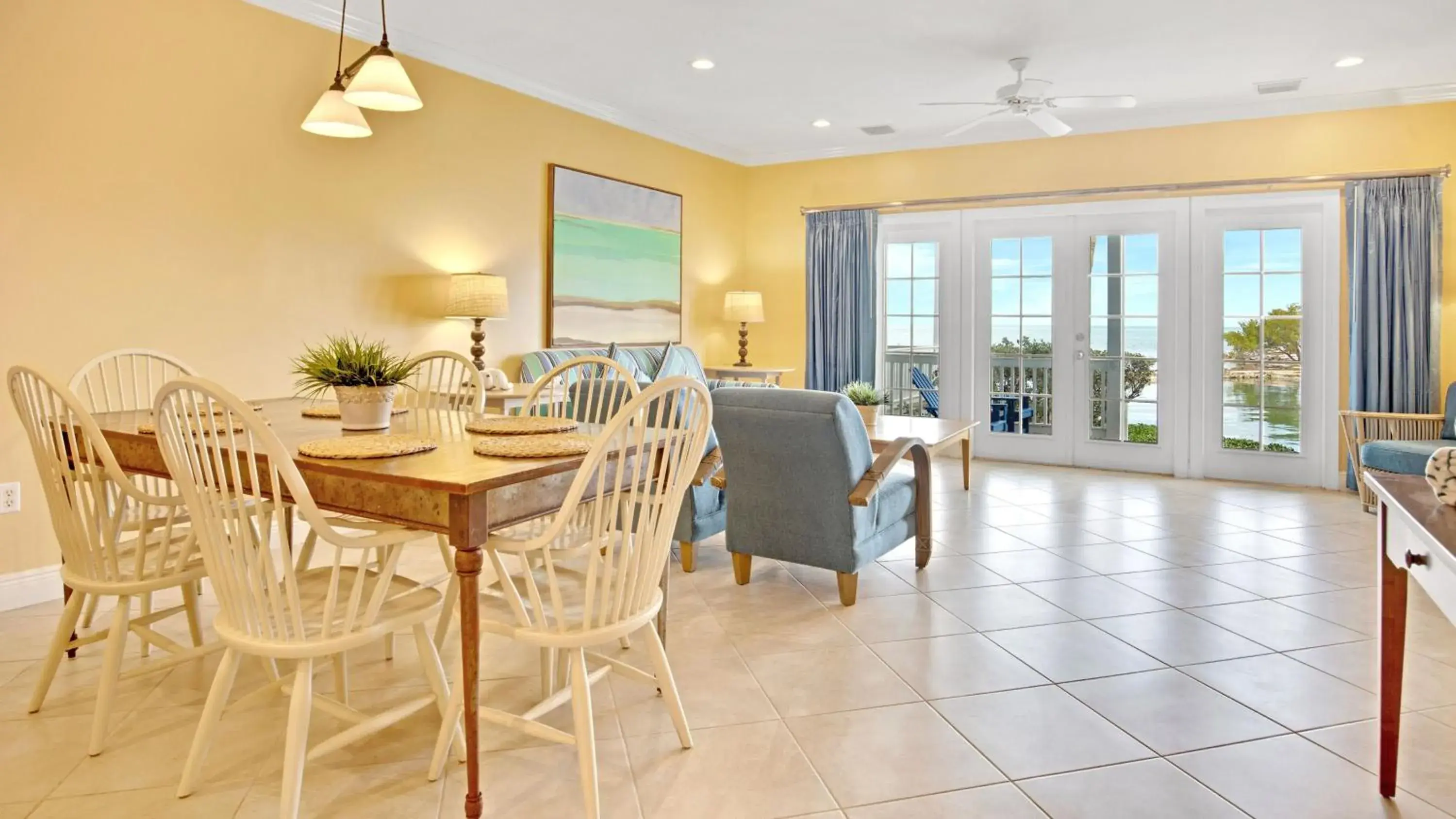 Three Bedroom Waterfront Villa in Tranquility Bay Resort Three Bedroom Waterfront Villa in Tranquility Bay Resort