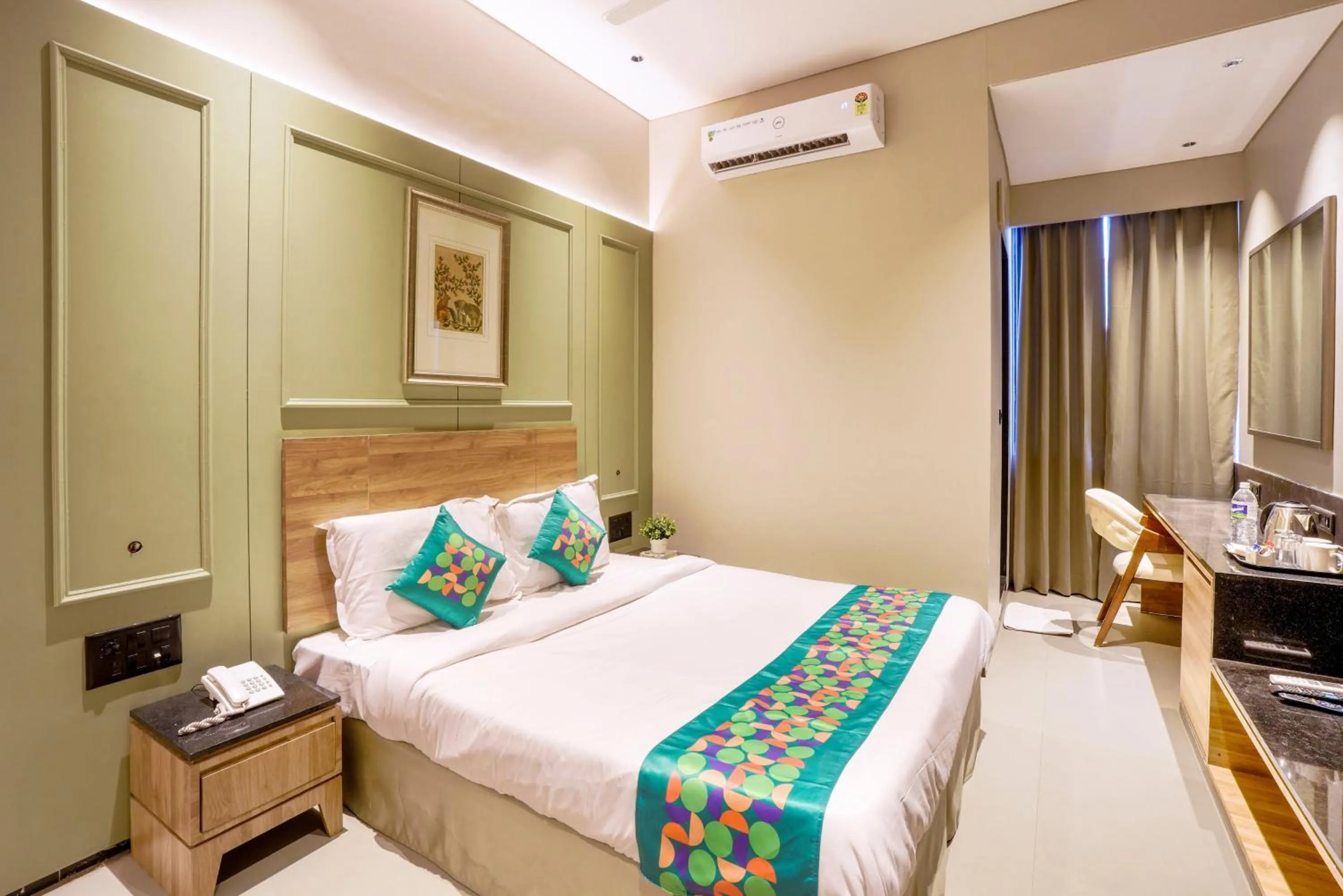 Bedroom, Bed in Treebo Premium Niraali Executive, Hinjewadi