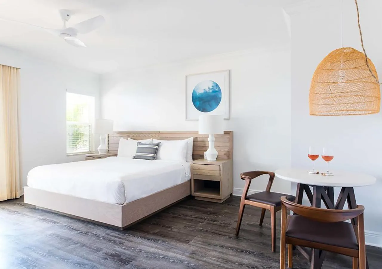 Bedroom, Bed in Parrot Key Hotel & Villas