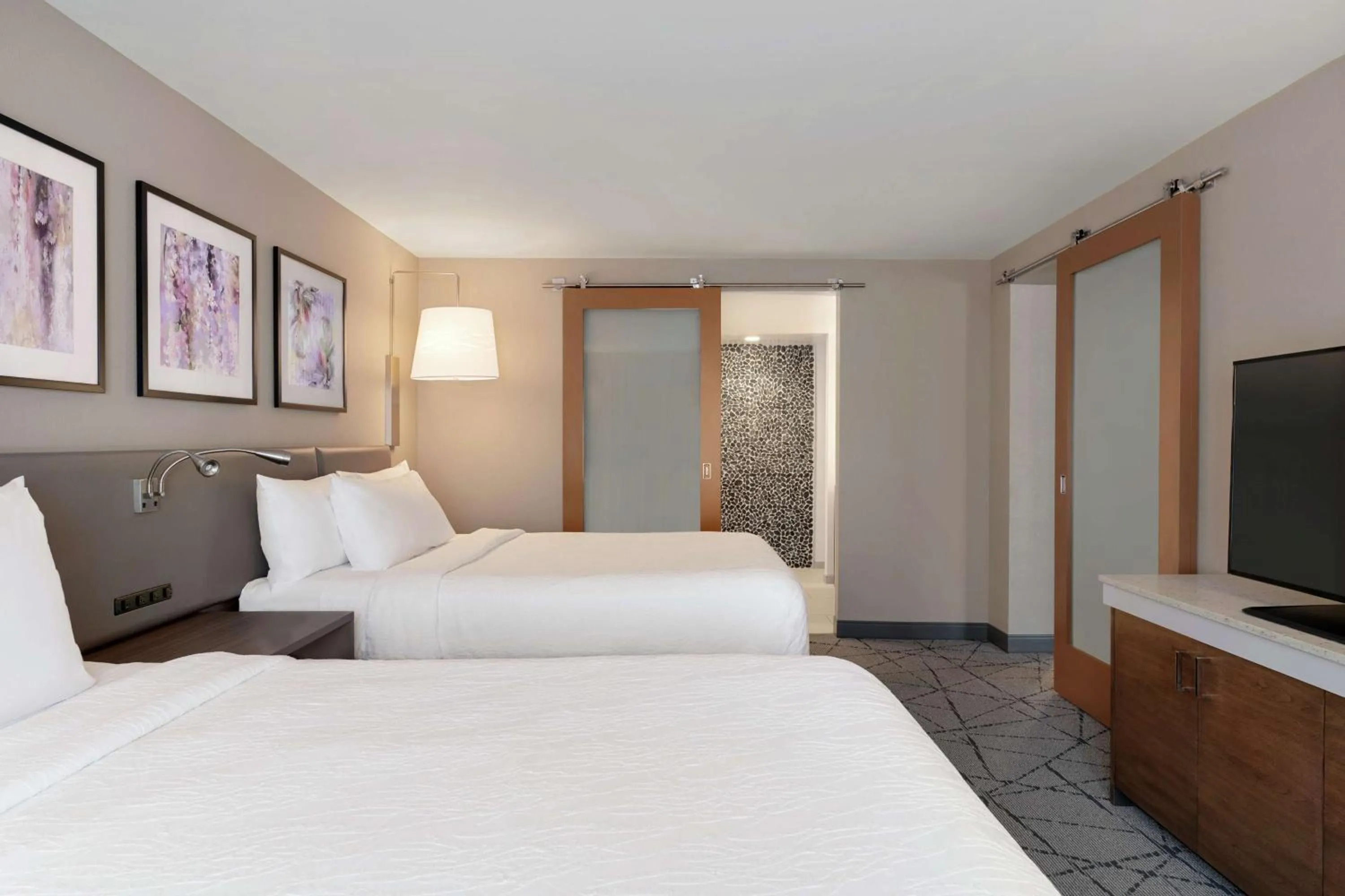 Bed in Hilton Garden Inn Springfield