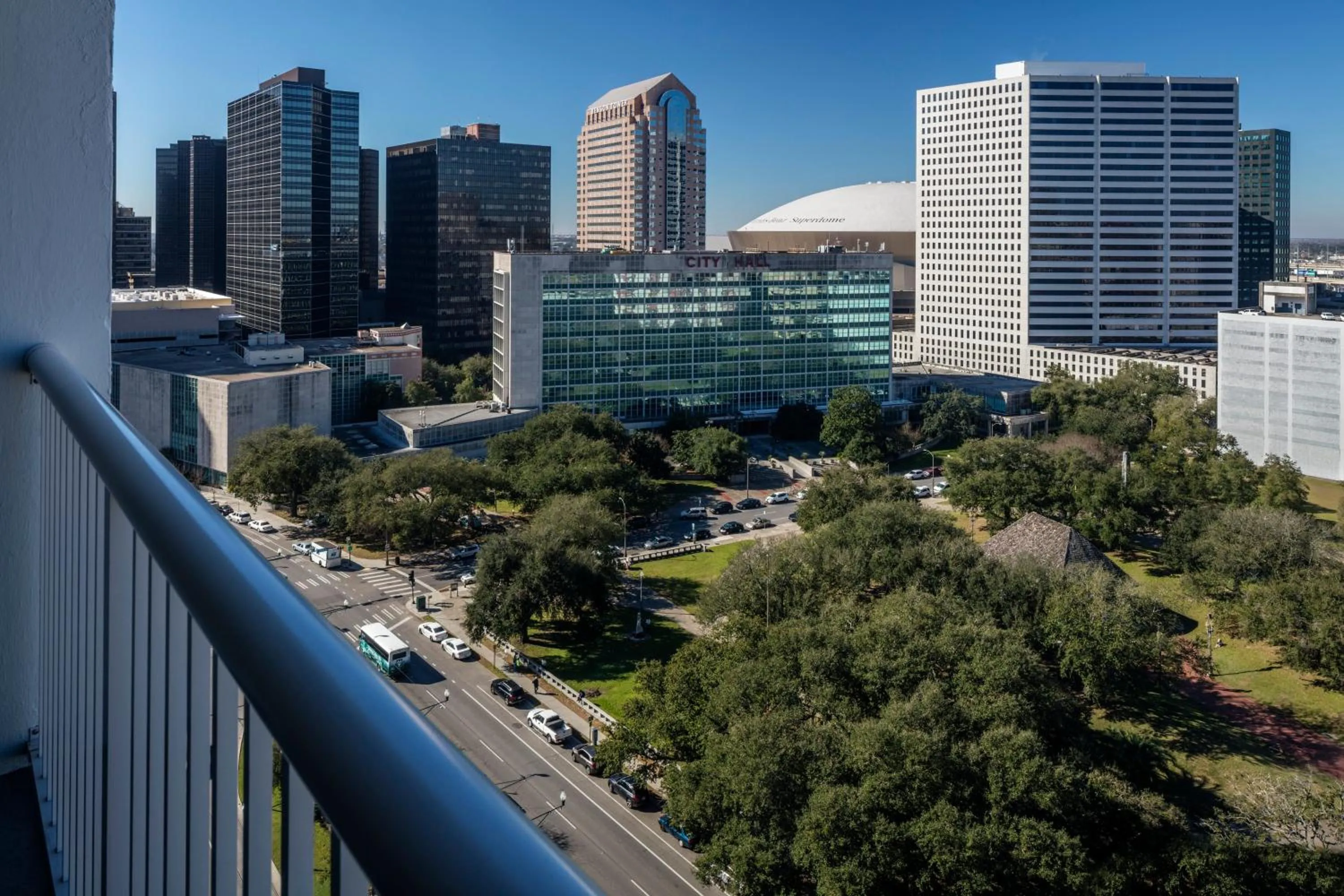 Photo of the whole room in Holiday Inn New Orleans-Downtown Superdome by IHG