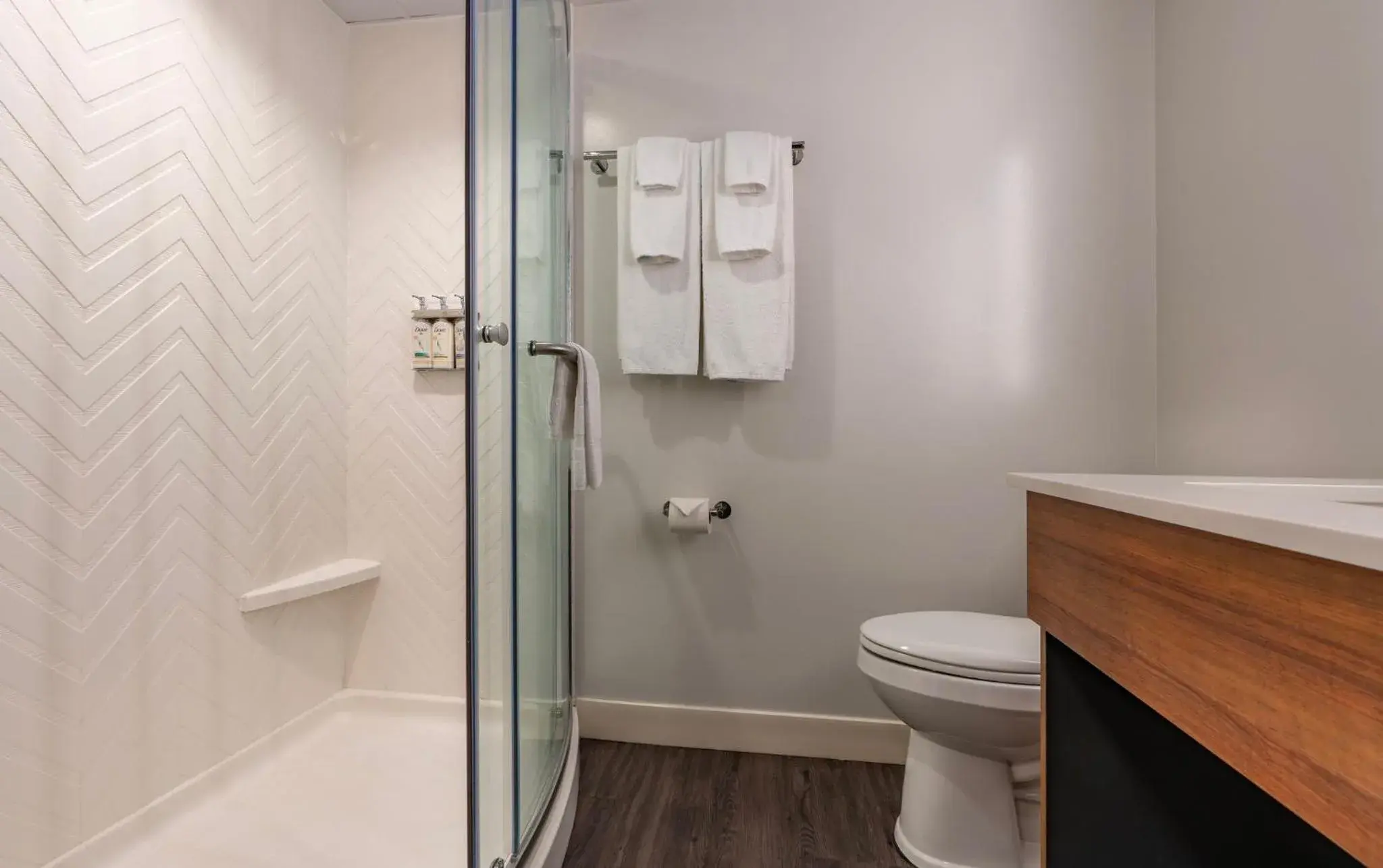 King Room - Hearing Accessible in Holiday Inn New Orleans-Downtown Superdome by IHG King Room - Hearing Accessible in Holiday Inn New Orleans-Downtown Superdome by IHG