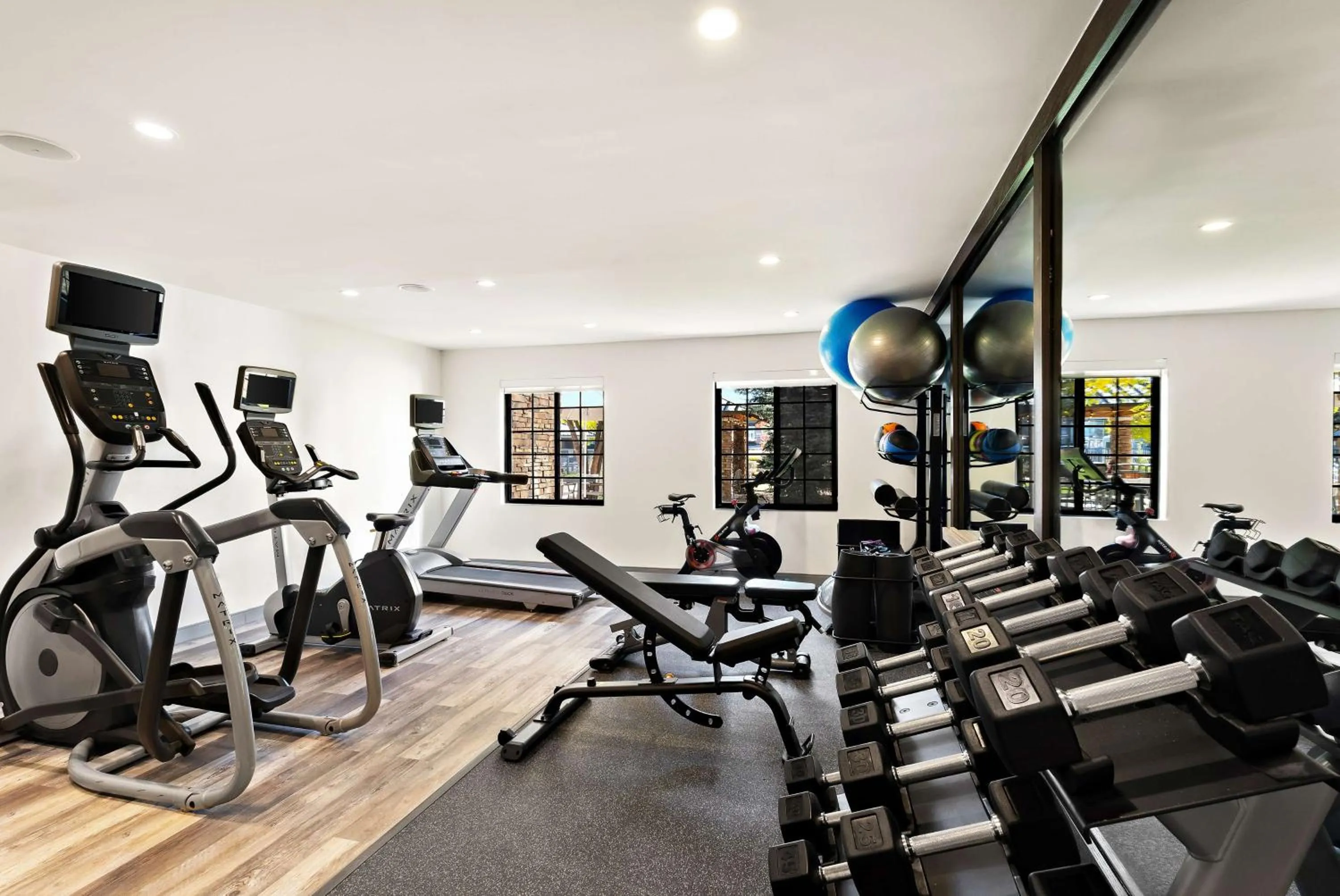 Fitness centre/facilities in Sonesta ES Suites Denver South Park Meadows