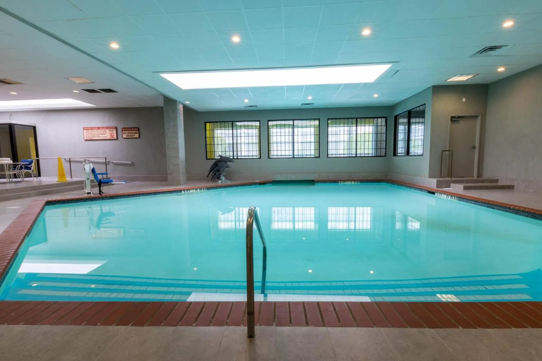Swimming pool in Holiday Inn Dallas-Richardson by IHG