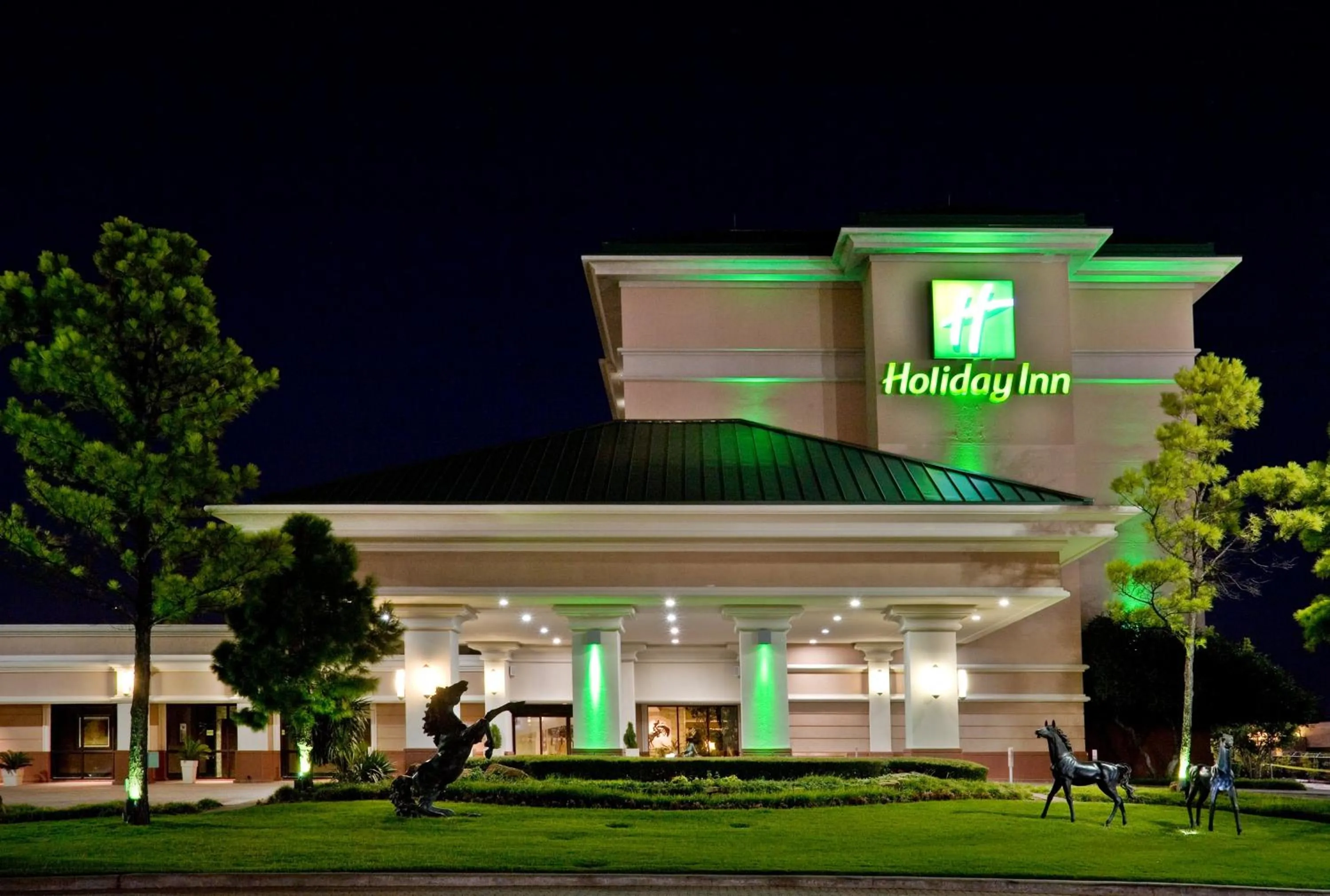 Property building in Holiday Inn Dallas-Richardson by IHG