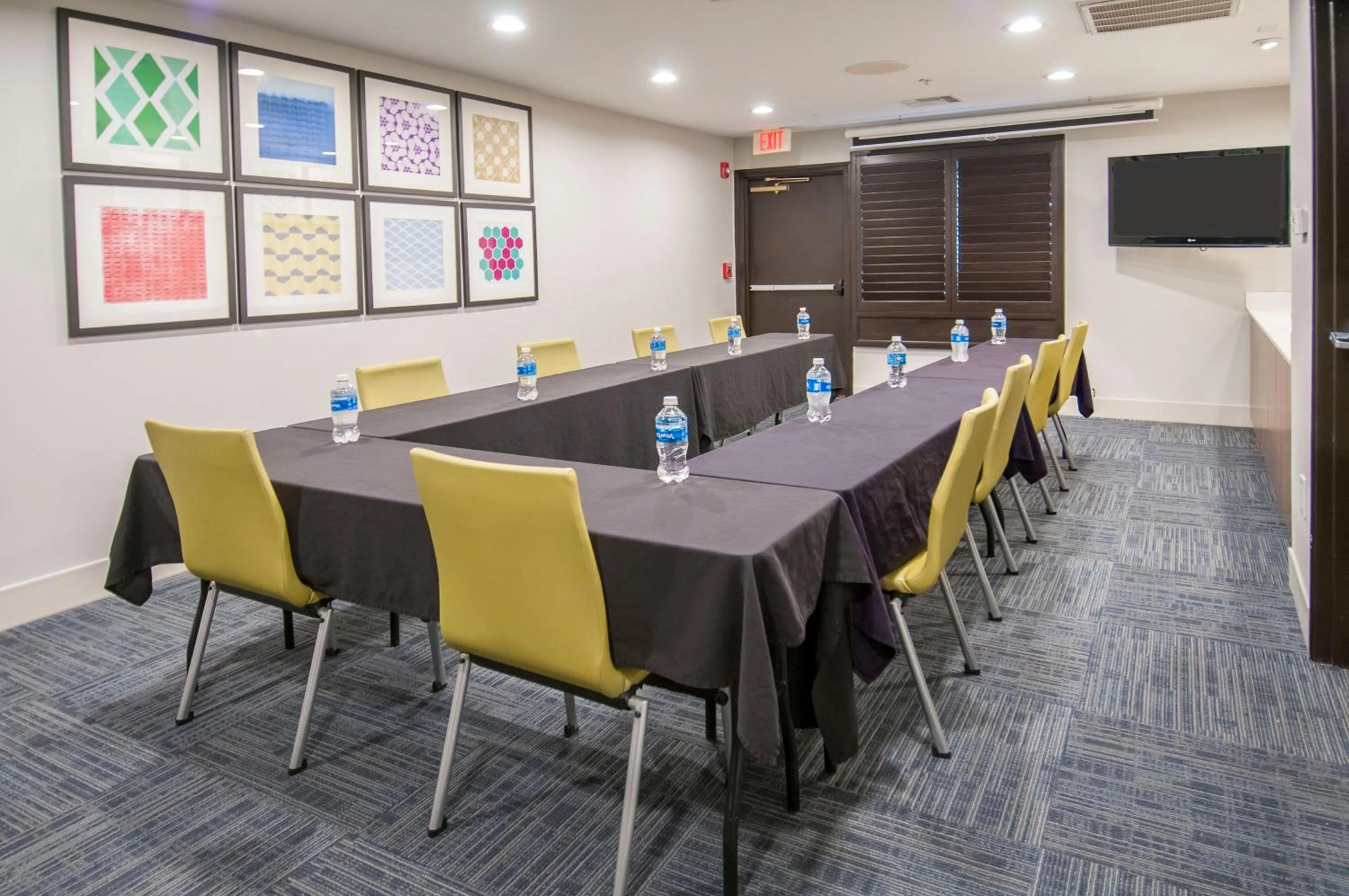 Meeting/conference room in Holiday Inn Express Hotel & Suites Plano West - Frisco by IHG