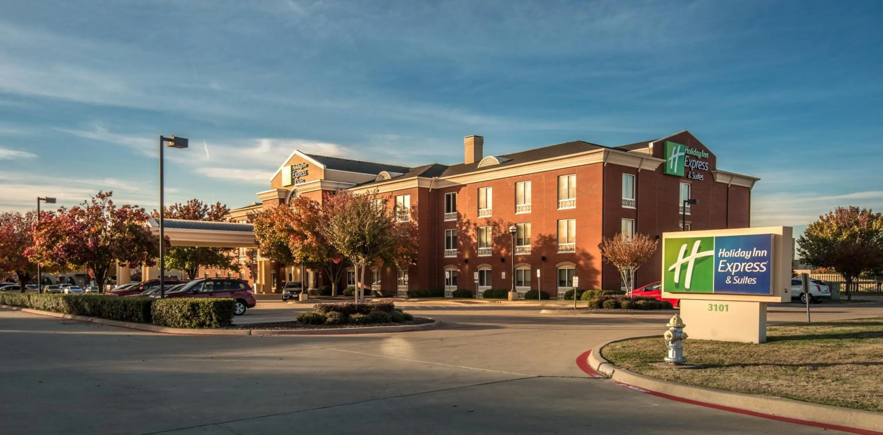 Property building in Holiday Inn Express Hotel & Suites Plano West - Frisco by IHG