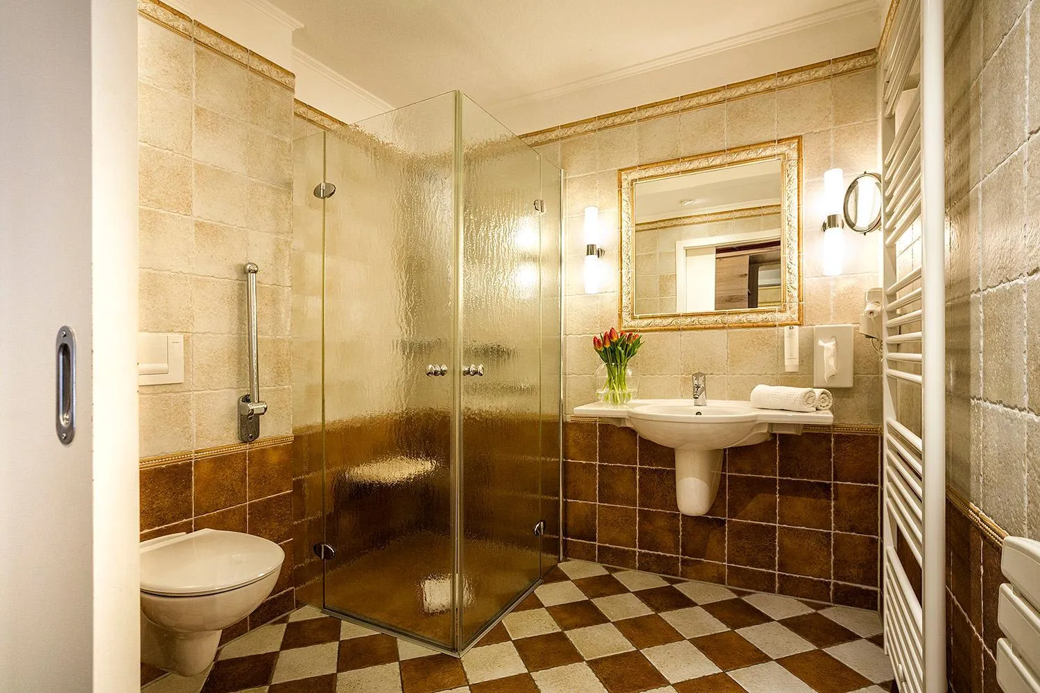 Bathroom in Hotel Neuwarft