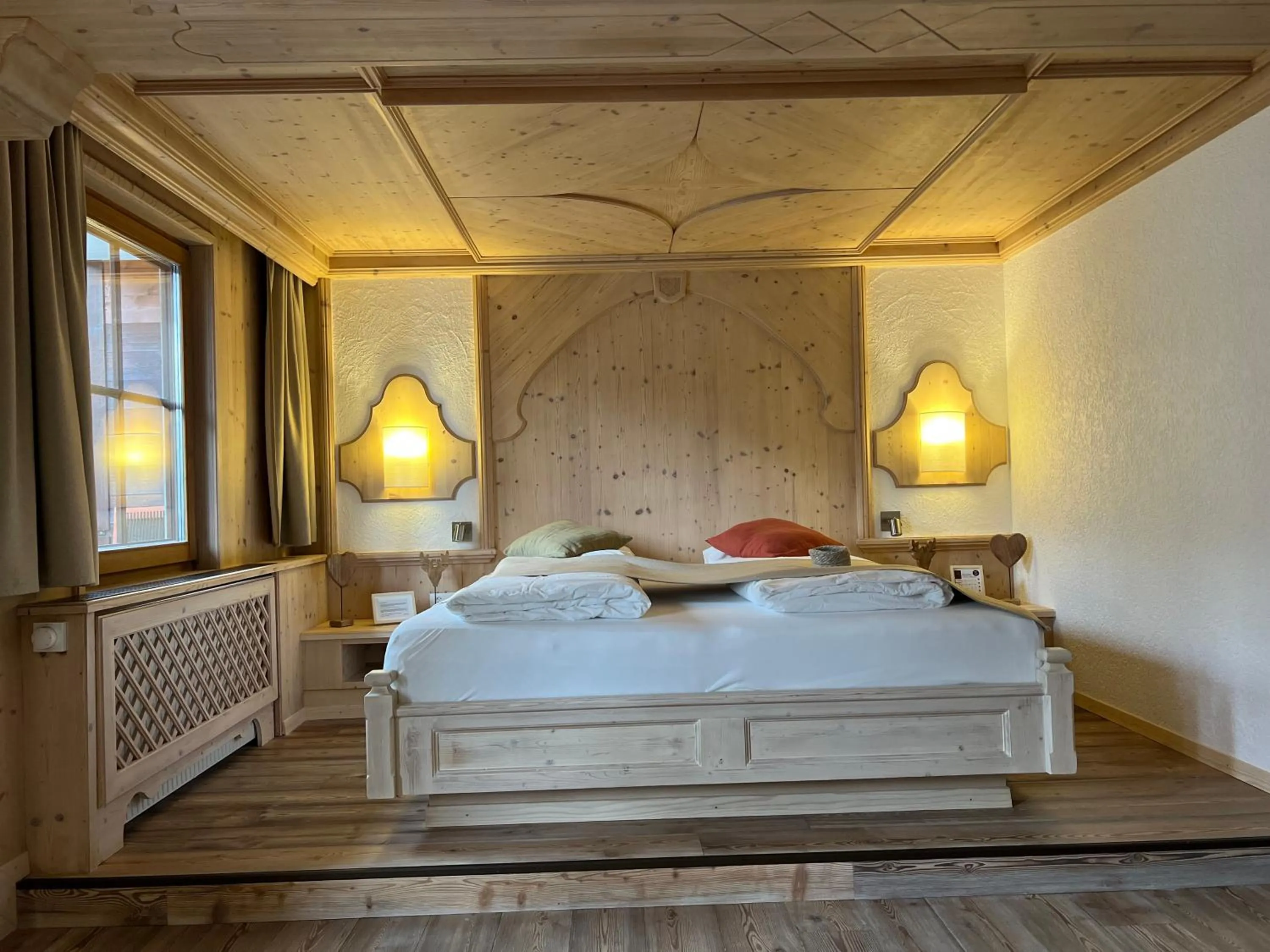 Photo of the whole room, Bed in SPANNORT family home with common kitchen and self check-in