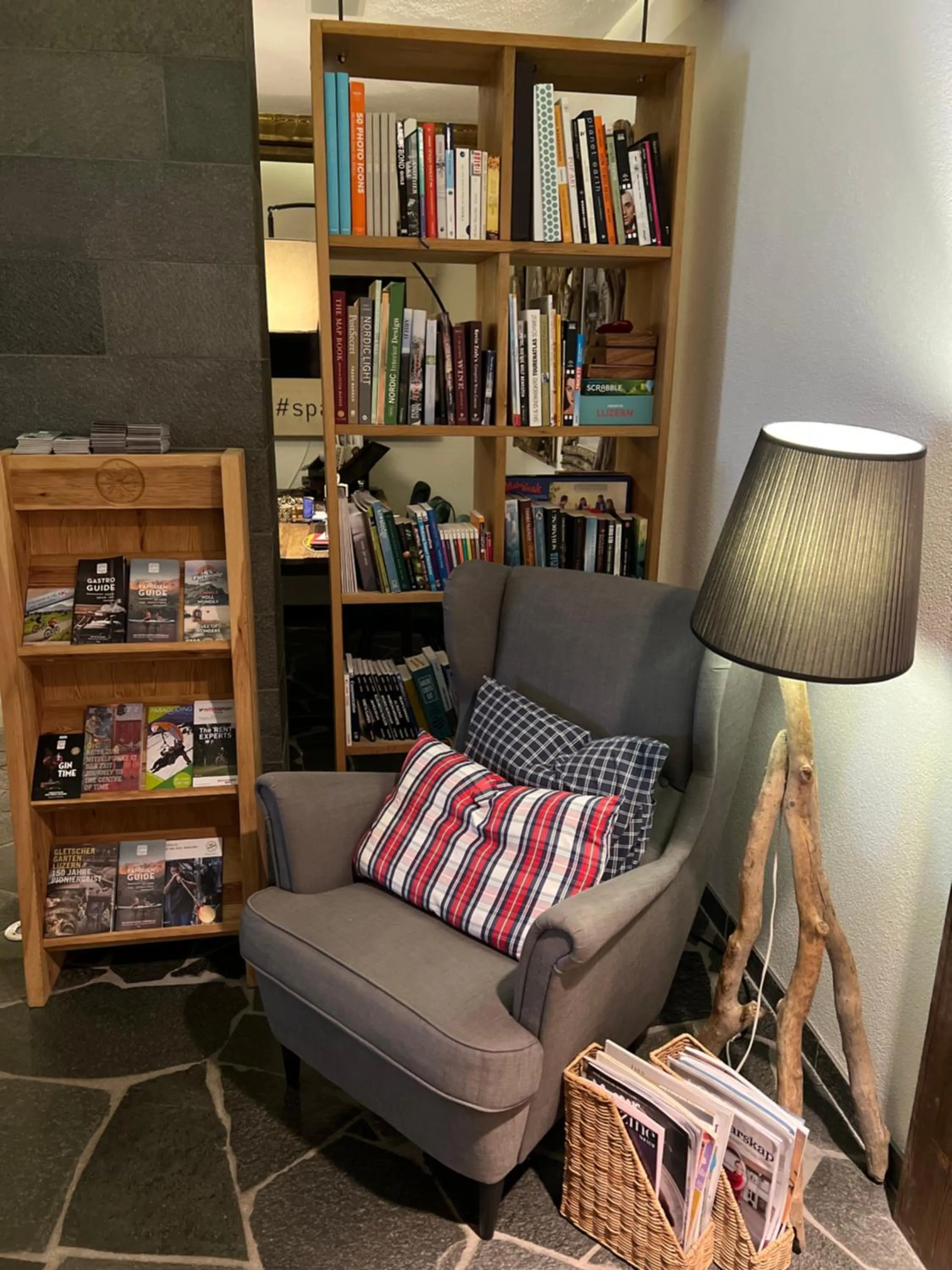 Lobby or reception in SPANNORT family home with common kitchen and self check-in