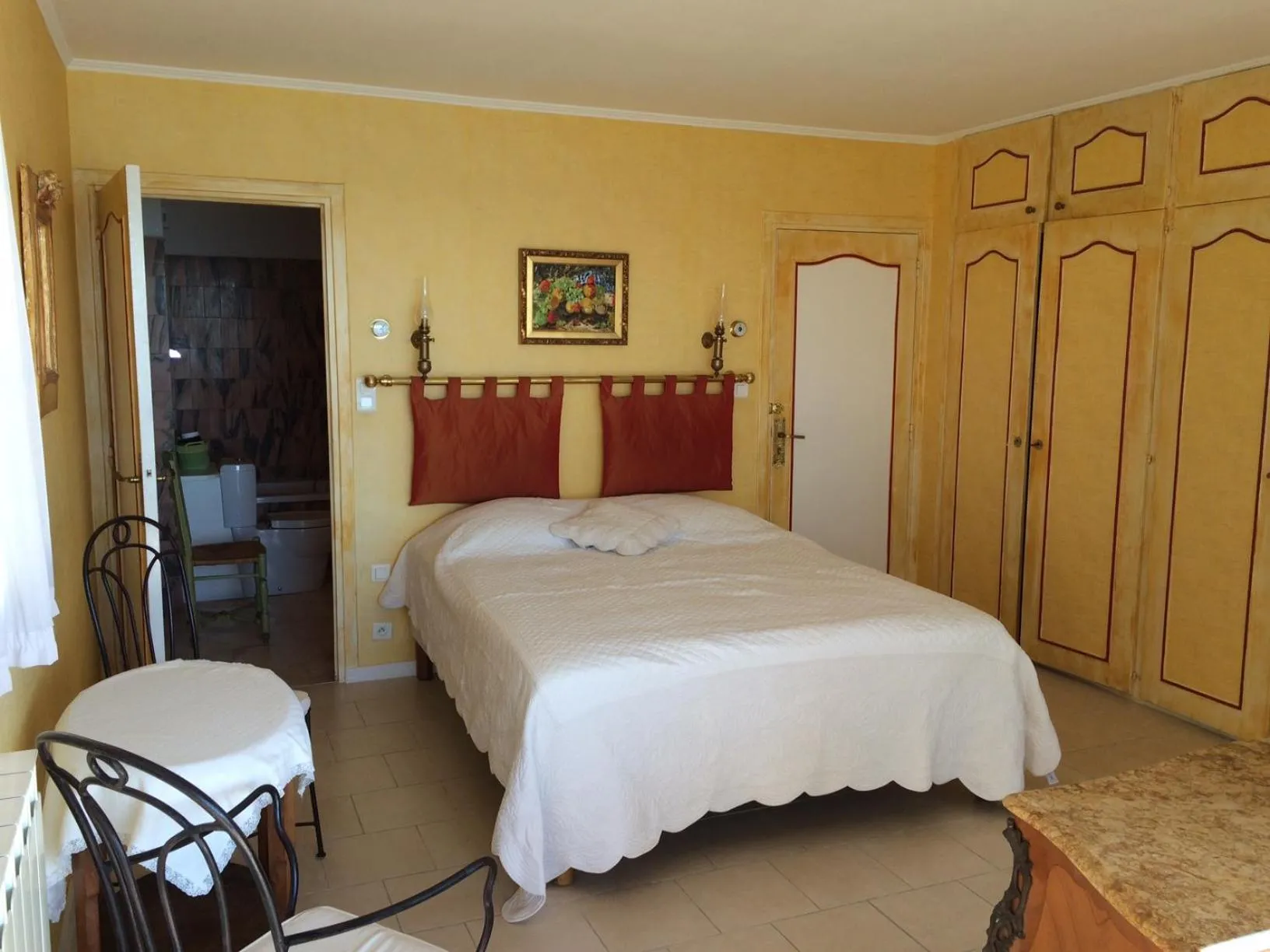 Bedroom, Bed in Villa La Lézardière
