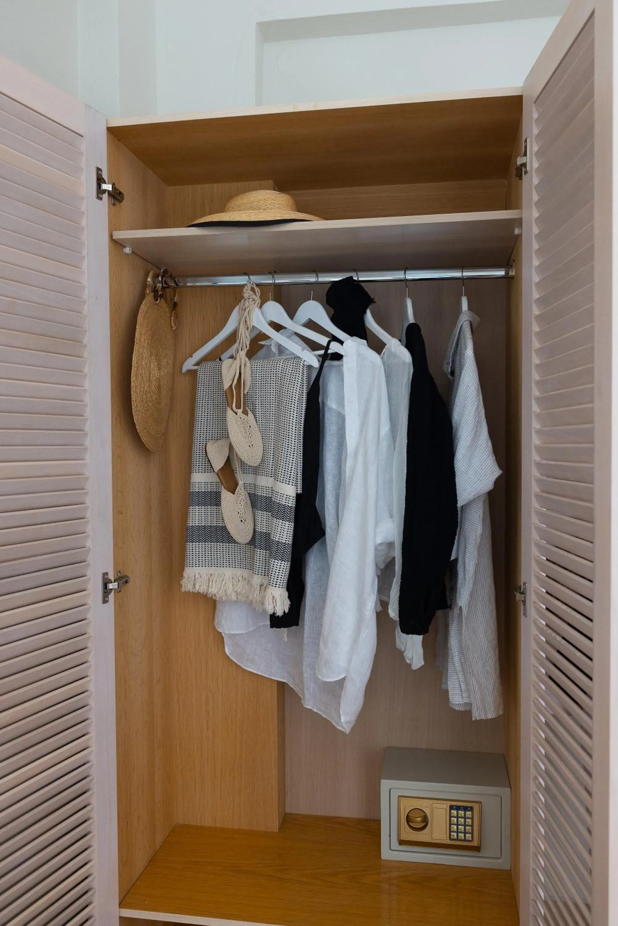 Bedroom in Blue Horizon