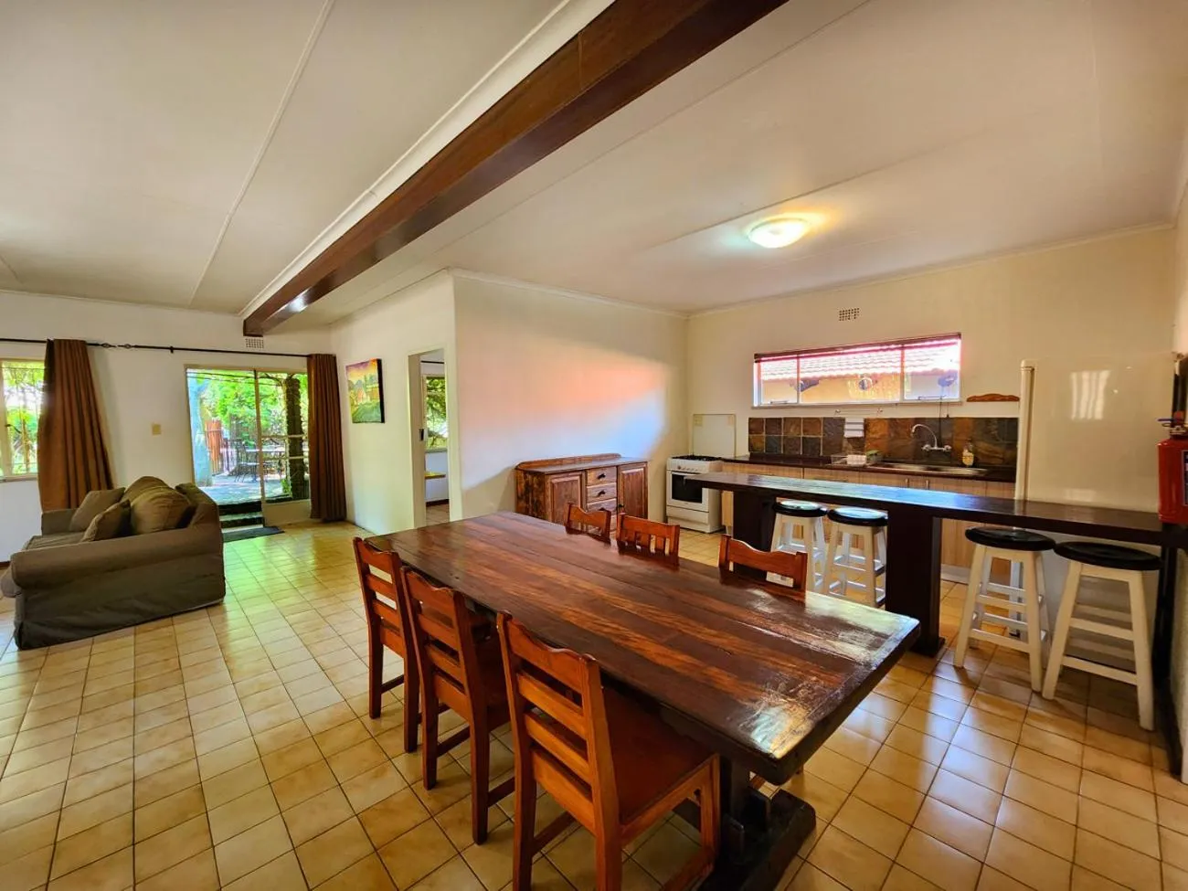 Dinner in Pine Valley