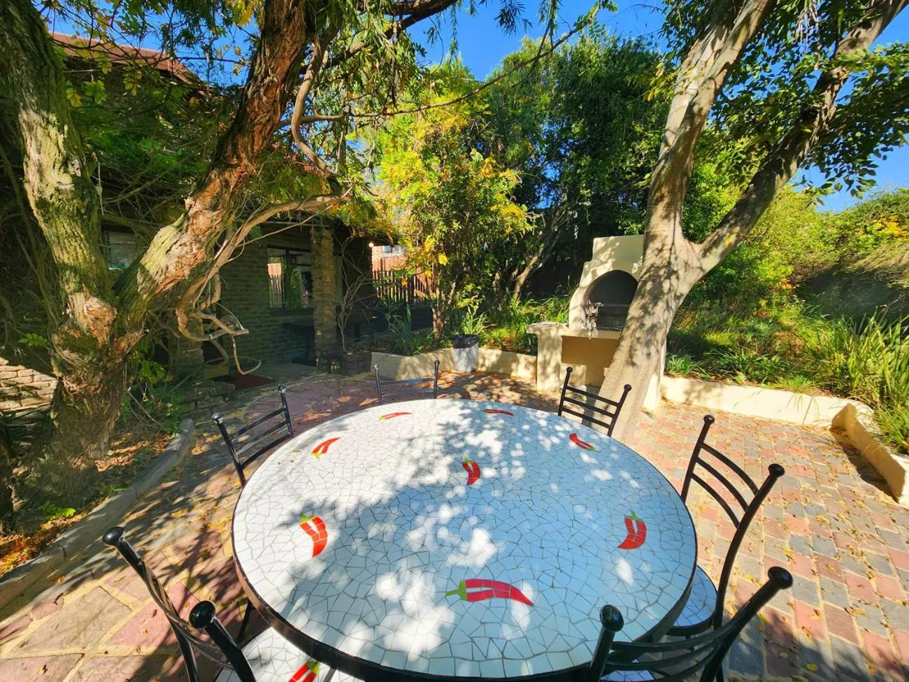 BBQ facilities in Pine Valley