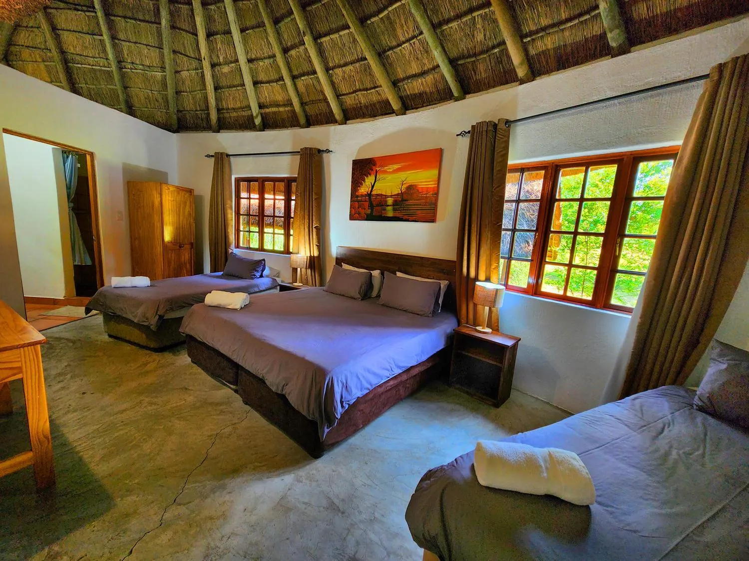 Bedroom, Bed in Pine Valley