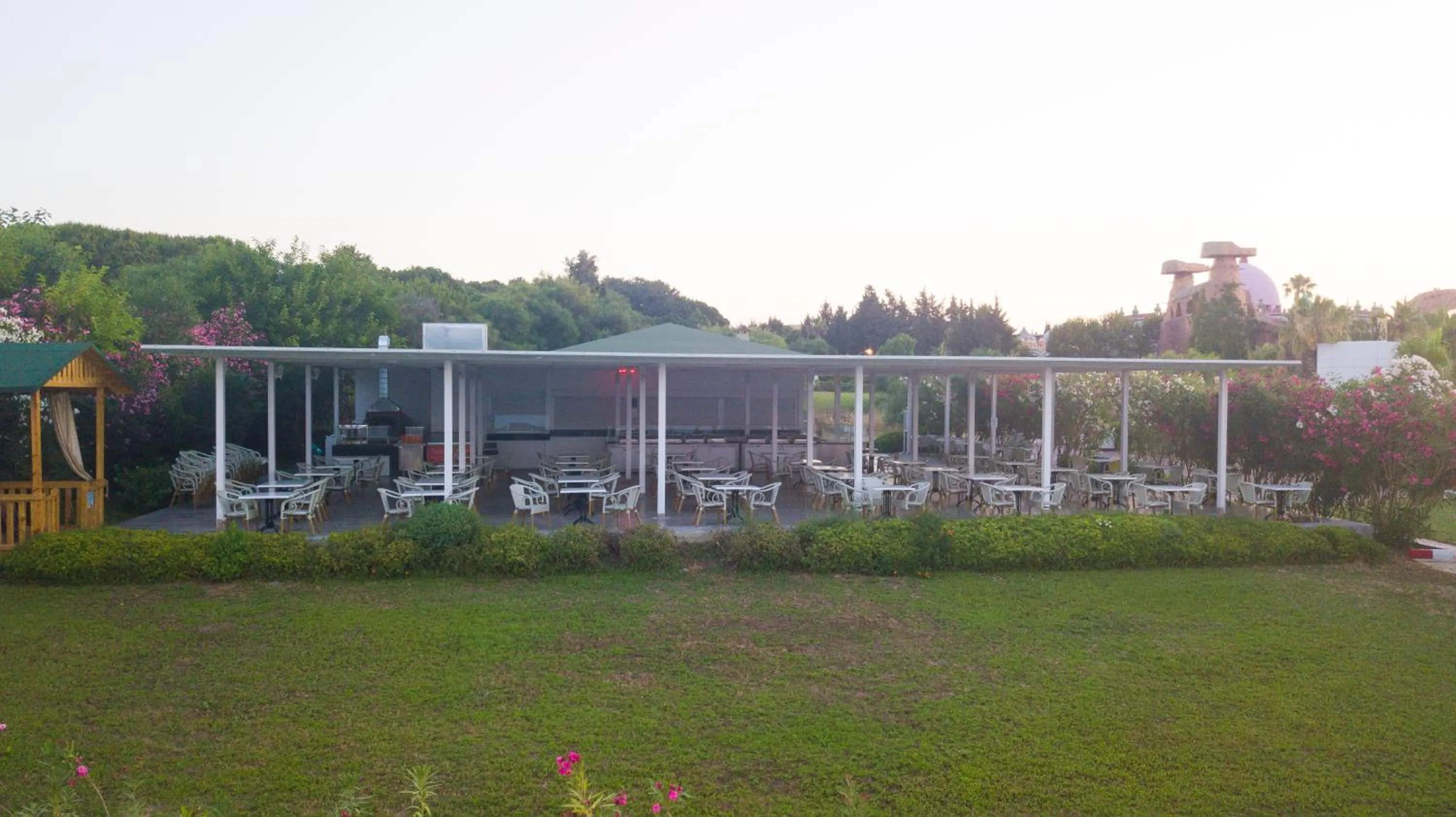 Property building in Fun&Sun Smart Hane sun