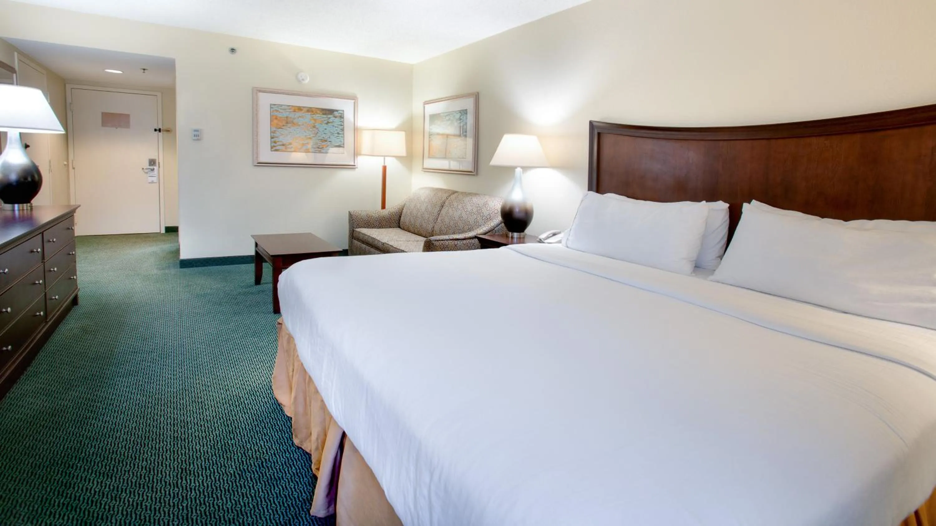 Photo of the whole room, Bed in Holiday Inn Express Indianapolis Airport by IHG