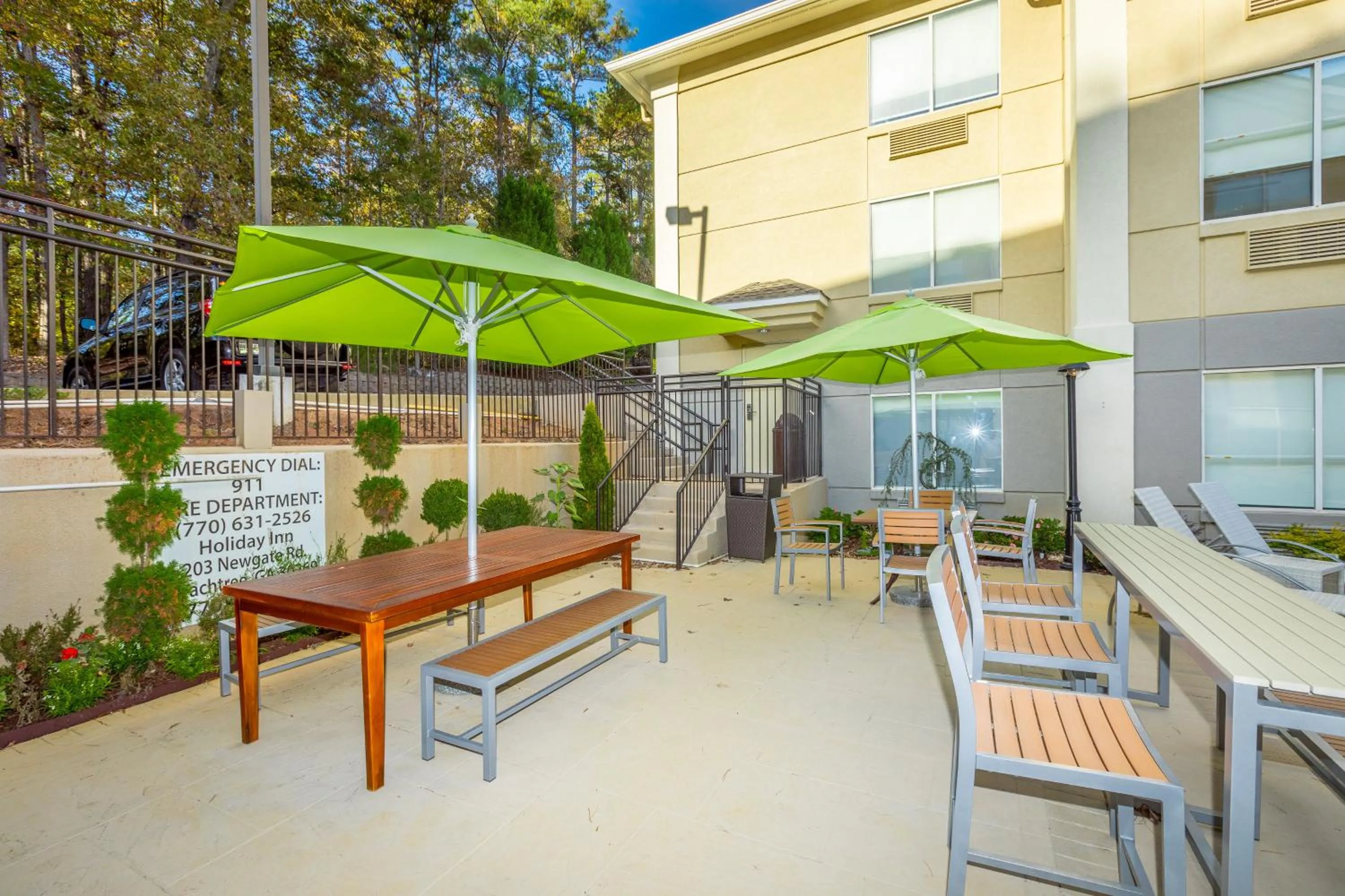 Swimming pool in Holiday Inn Hotel and Suites Peachtree City by IHG