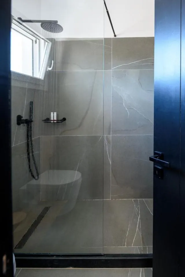 Bathroom in Olive Mykonos Villas