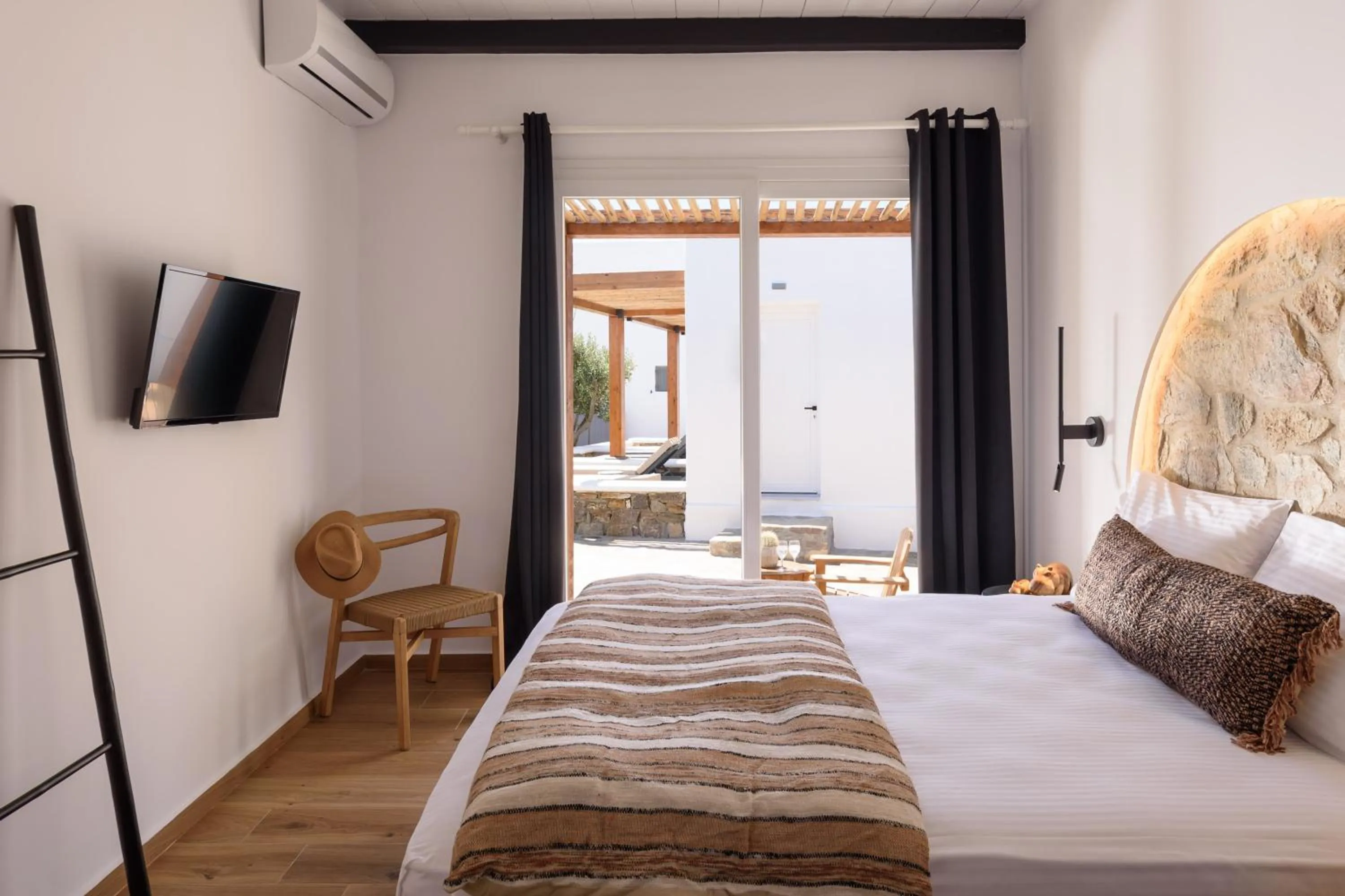 Bedroom, Bed in Olive Mykonos Villas