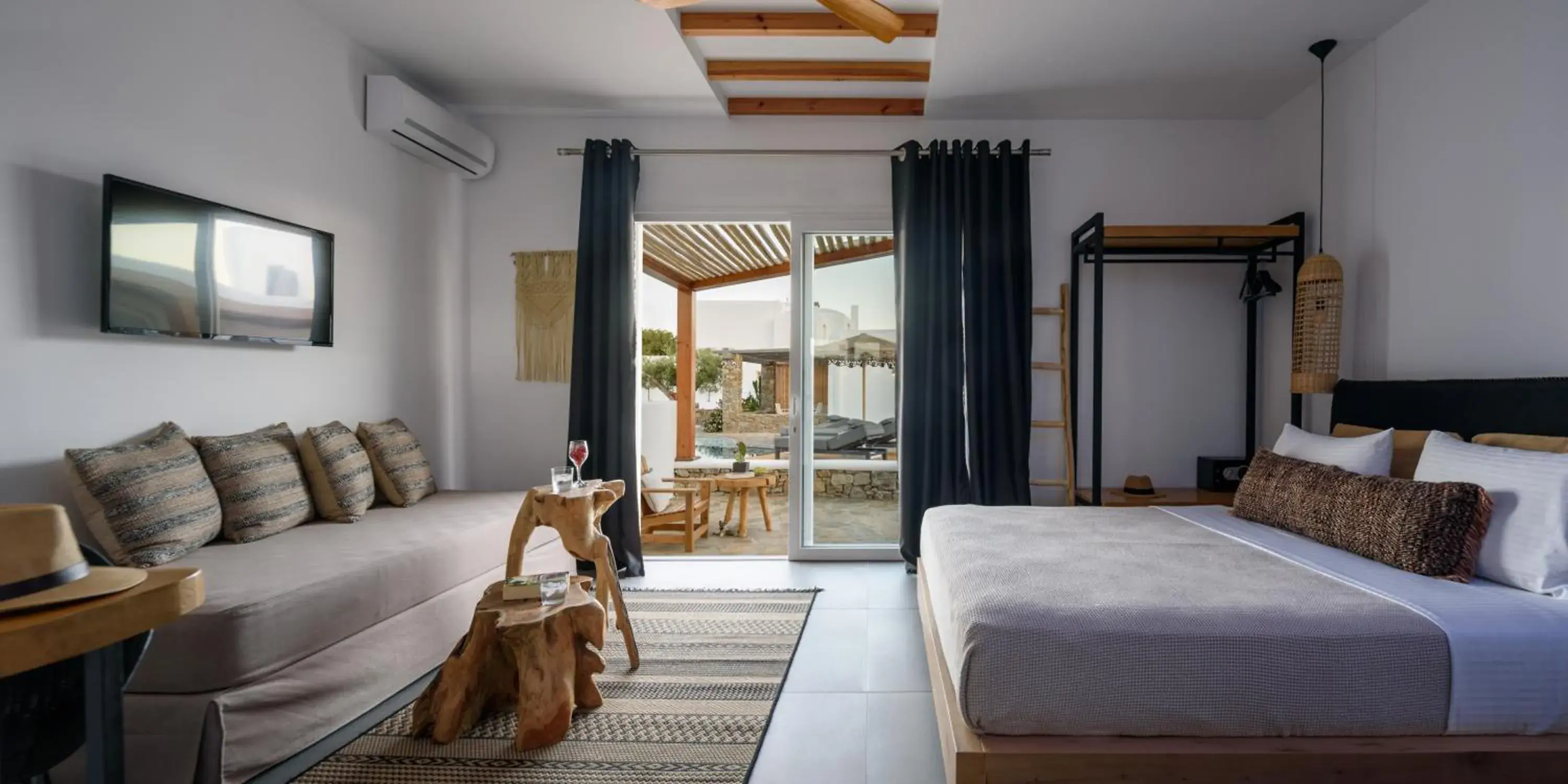 Suite with Hot Tub in Olive Mykonos Villas Suite with Hot Tub in Olive Mykonos Villas