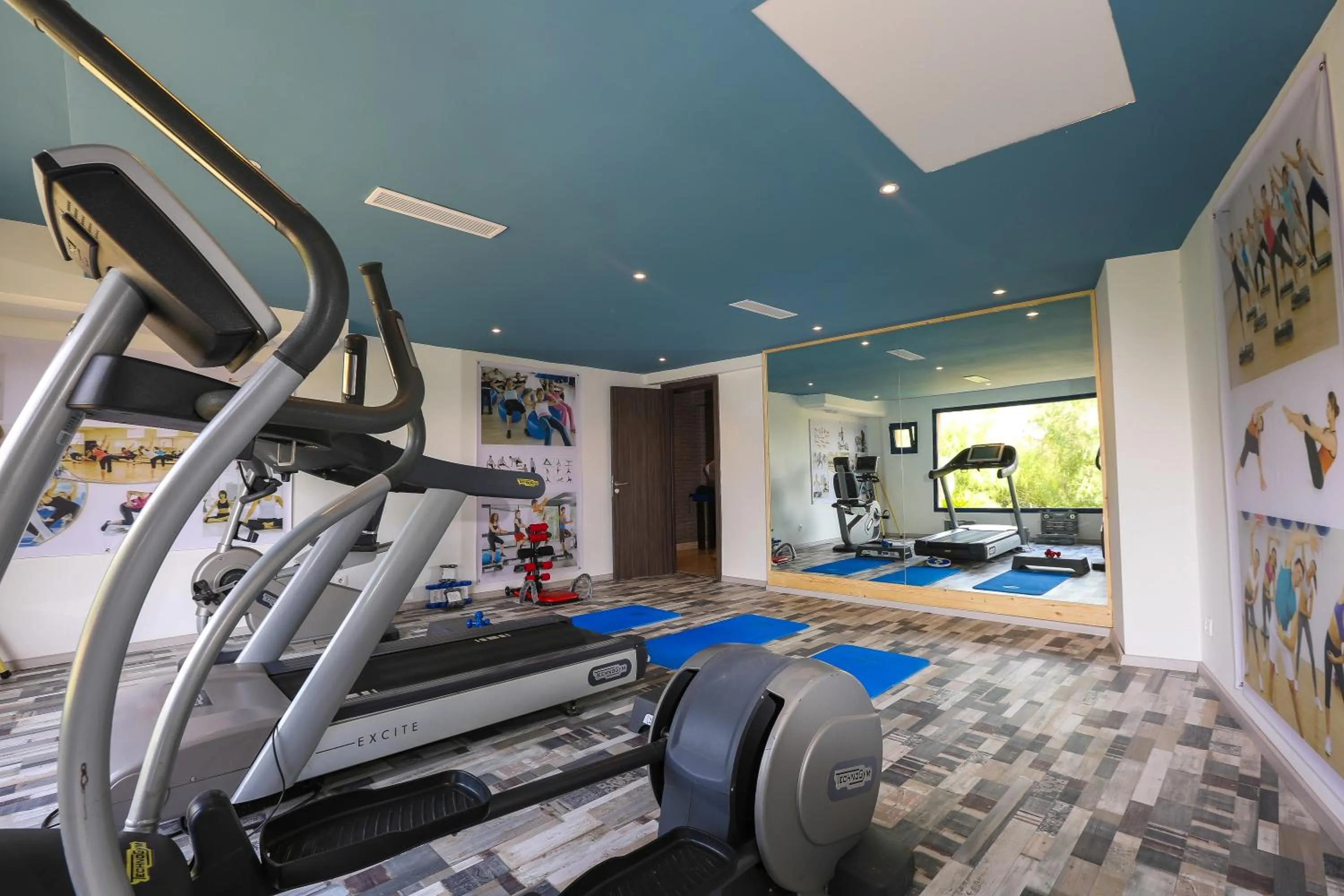 Fitness centre/facilities in Wazo Hotel