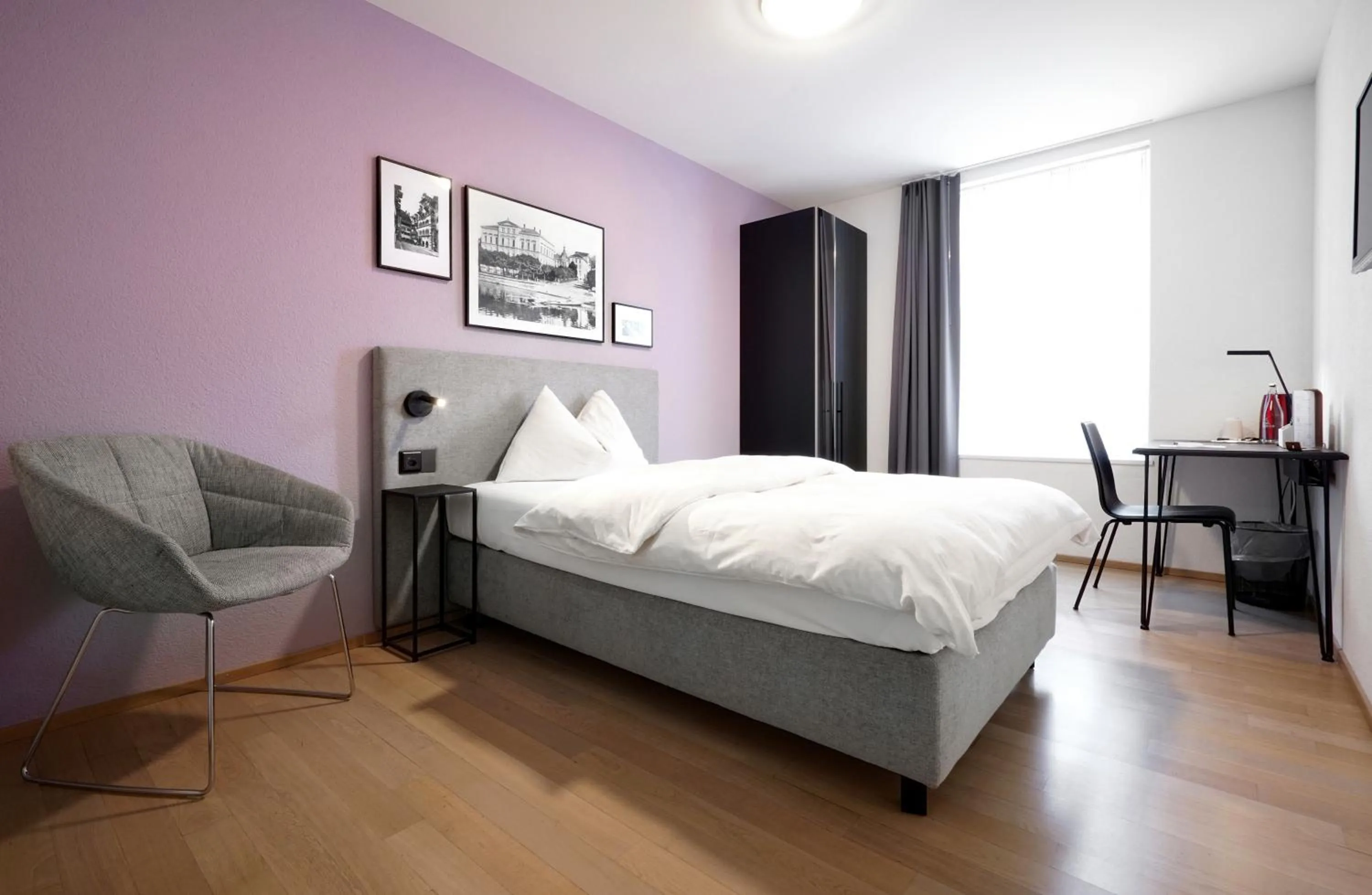 Bed in Hotel Zugertor