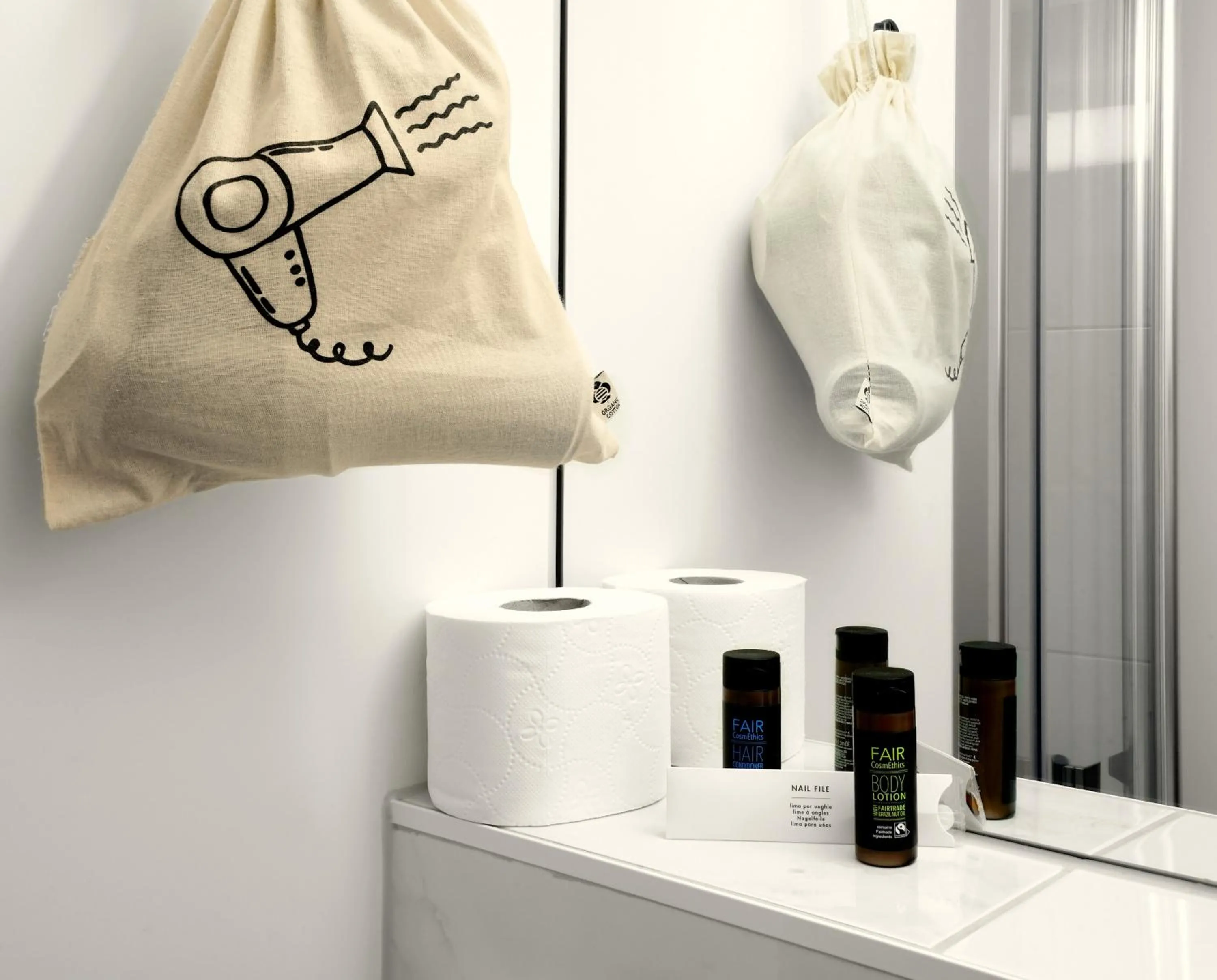 Shower in Hotel Zugertor