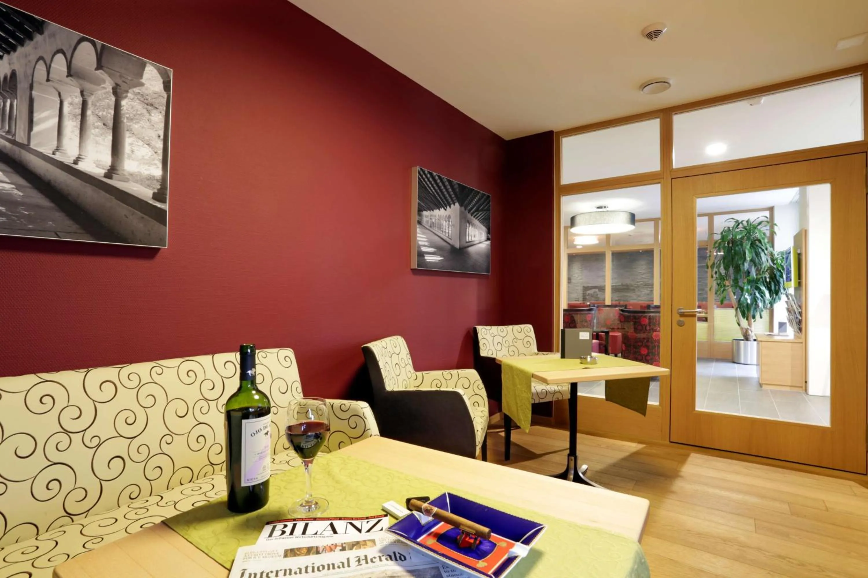 Restaurant/places to eat in Best Western Plus Hotel Bahnhof