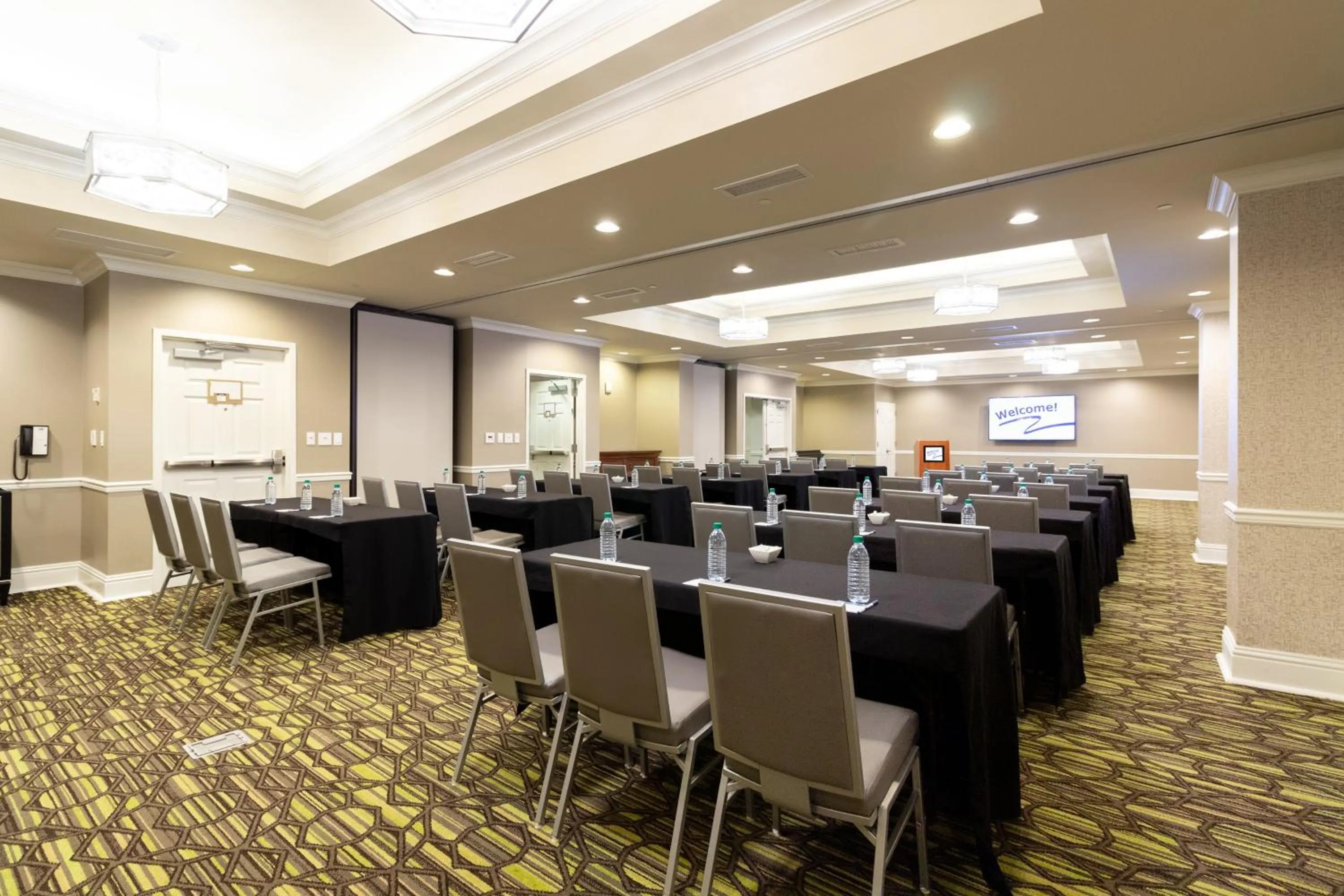 Meeting/conference room in Holiday Inn Express Savannah - Historic District