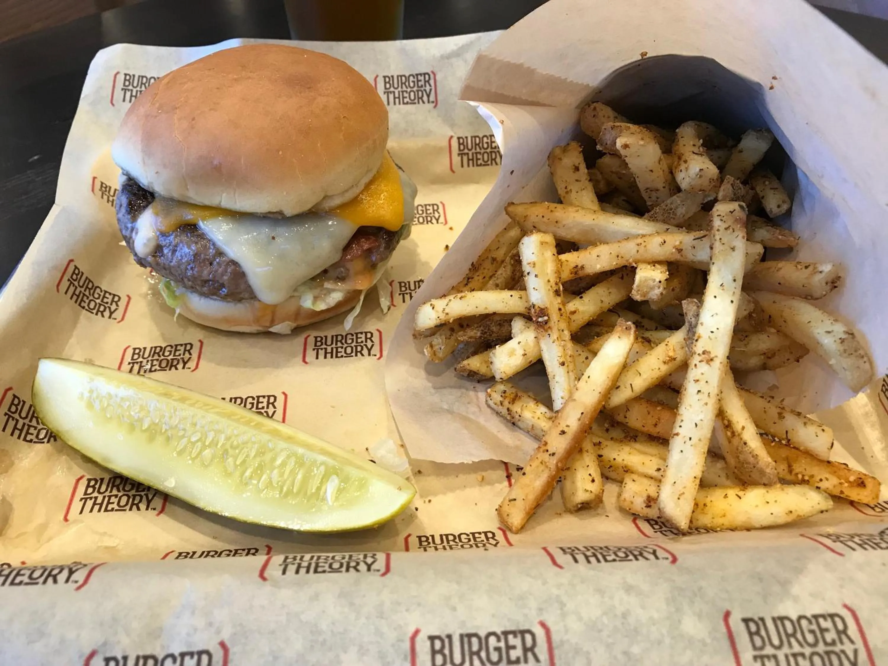 Restaurant/places to eat in Holiday Inn & Suites Chicago-Carol Stream Wheaton by IHG