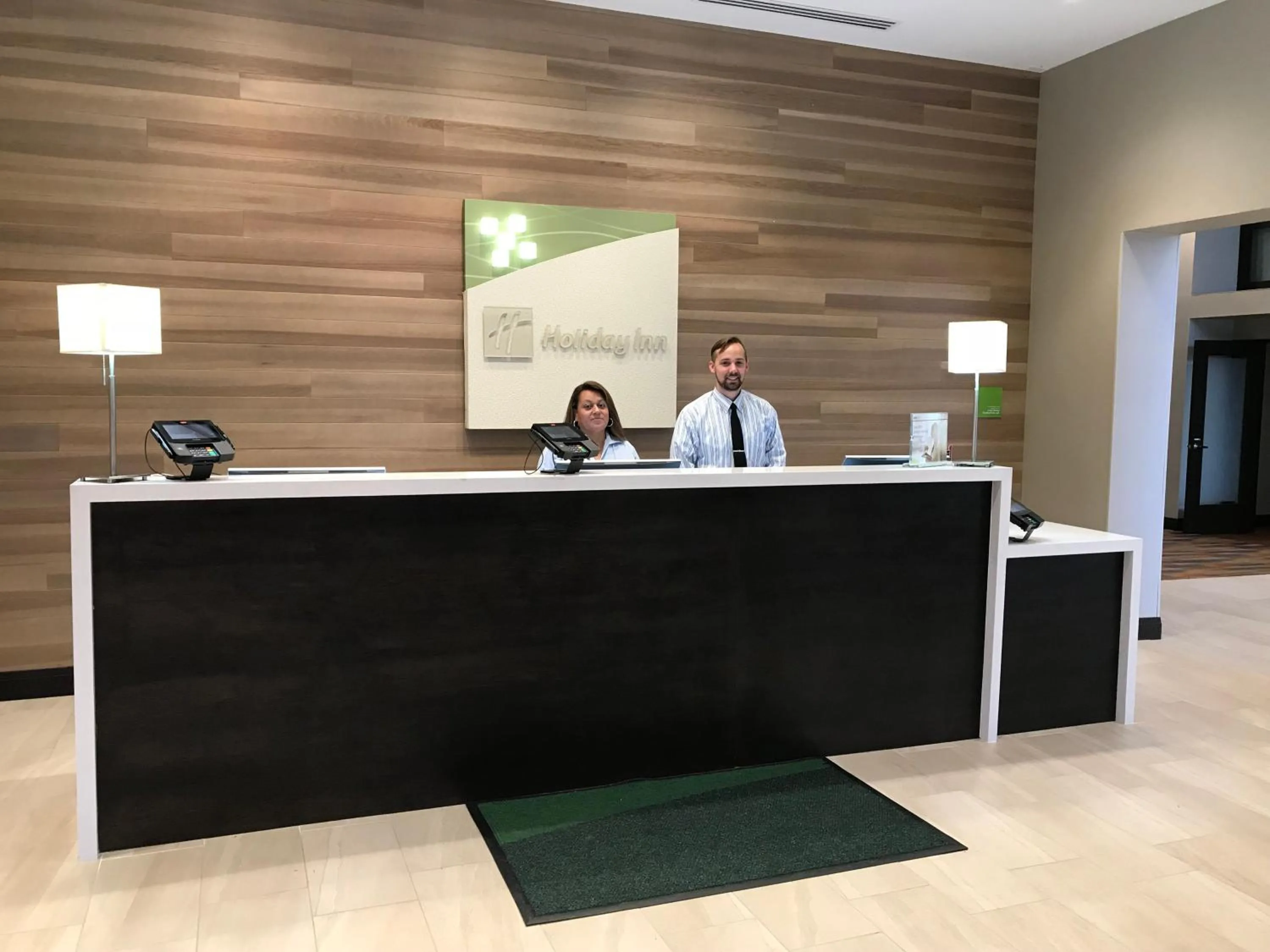 Property building in Holiday Inn & Suites Chicago-Carol Stream Wheaton by IHG