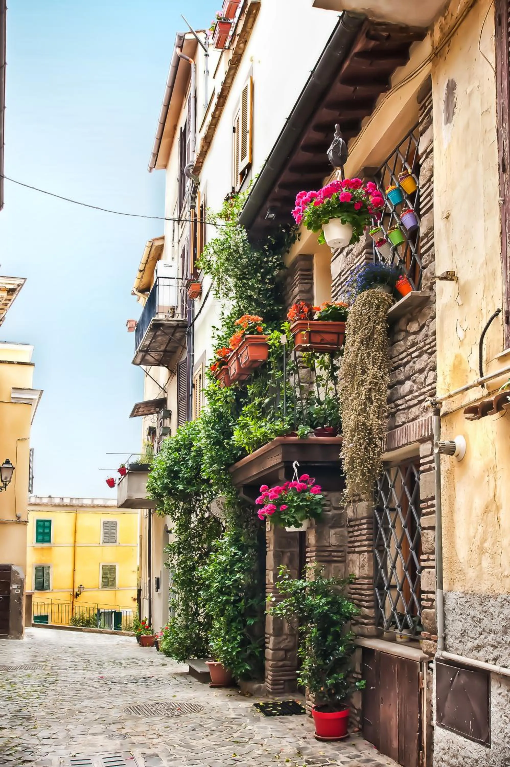 Property building in Atlantis Inn Castelgandolfo