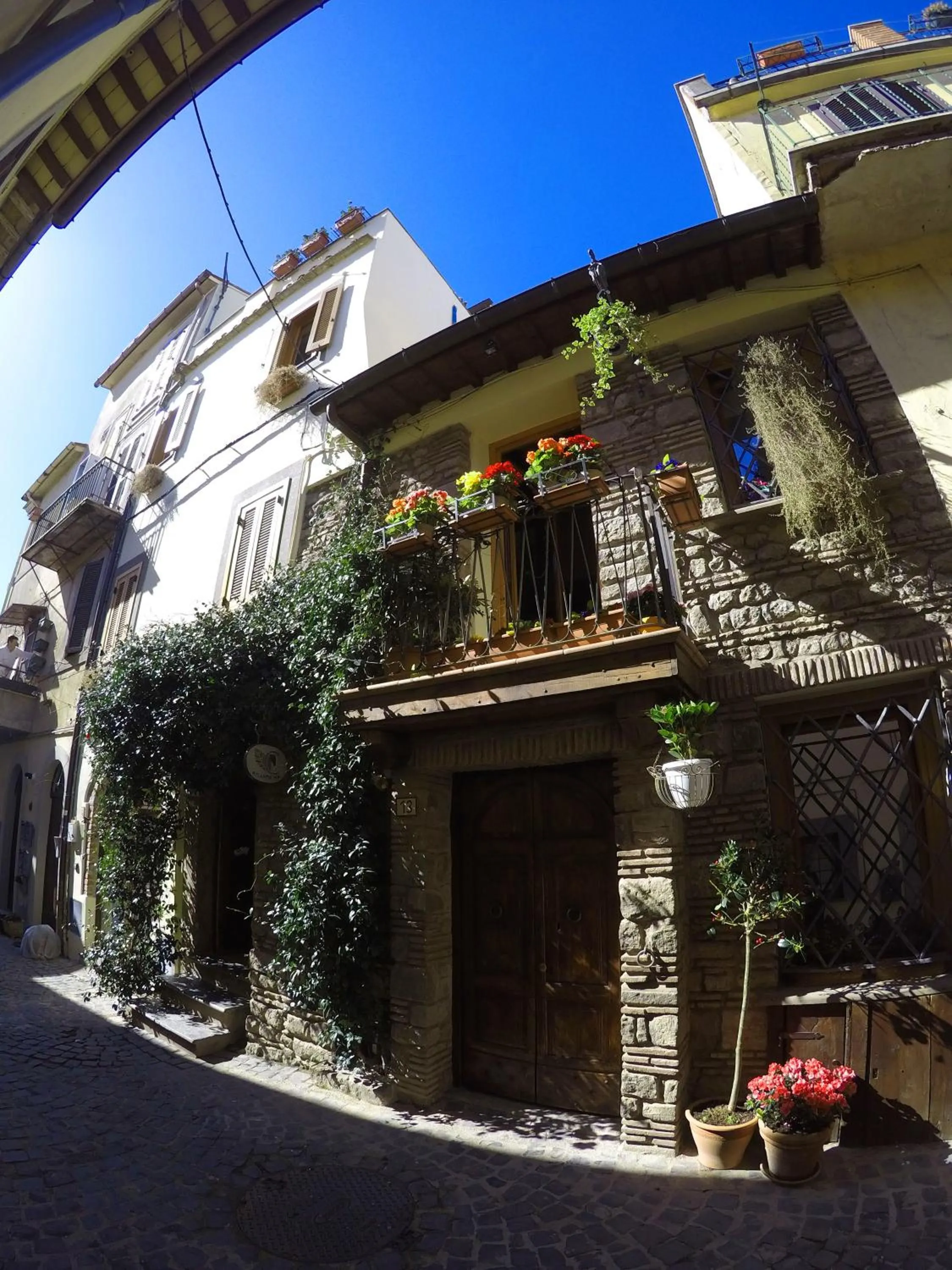 Facade/entrance in Atlantis Inn Castelgandolfo
