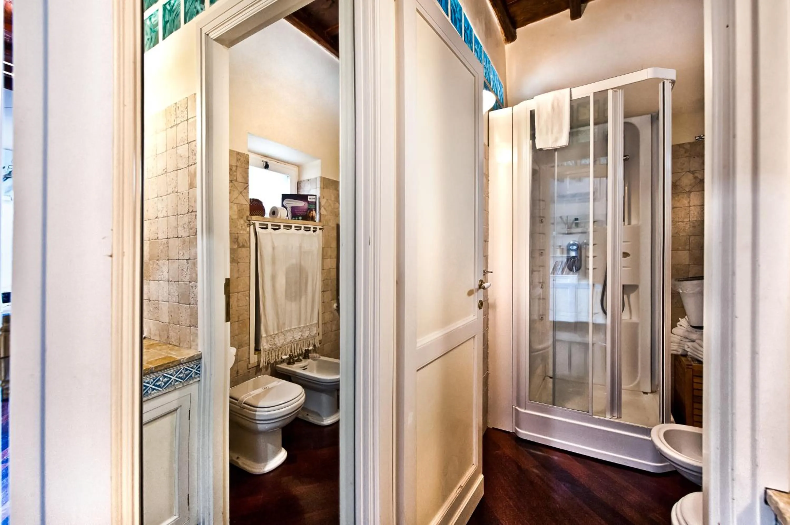 Bathroom in Atlantis Inn Castelgandolfo