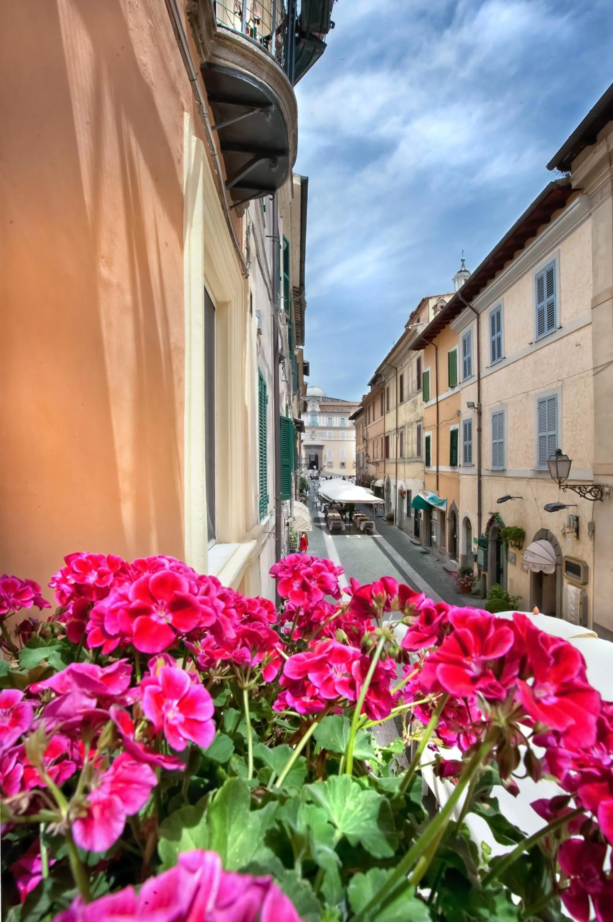 City view in Atlantis Inn Castelgandolfo
