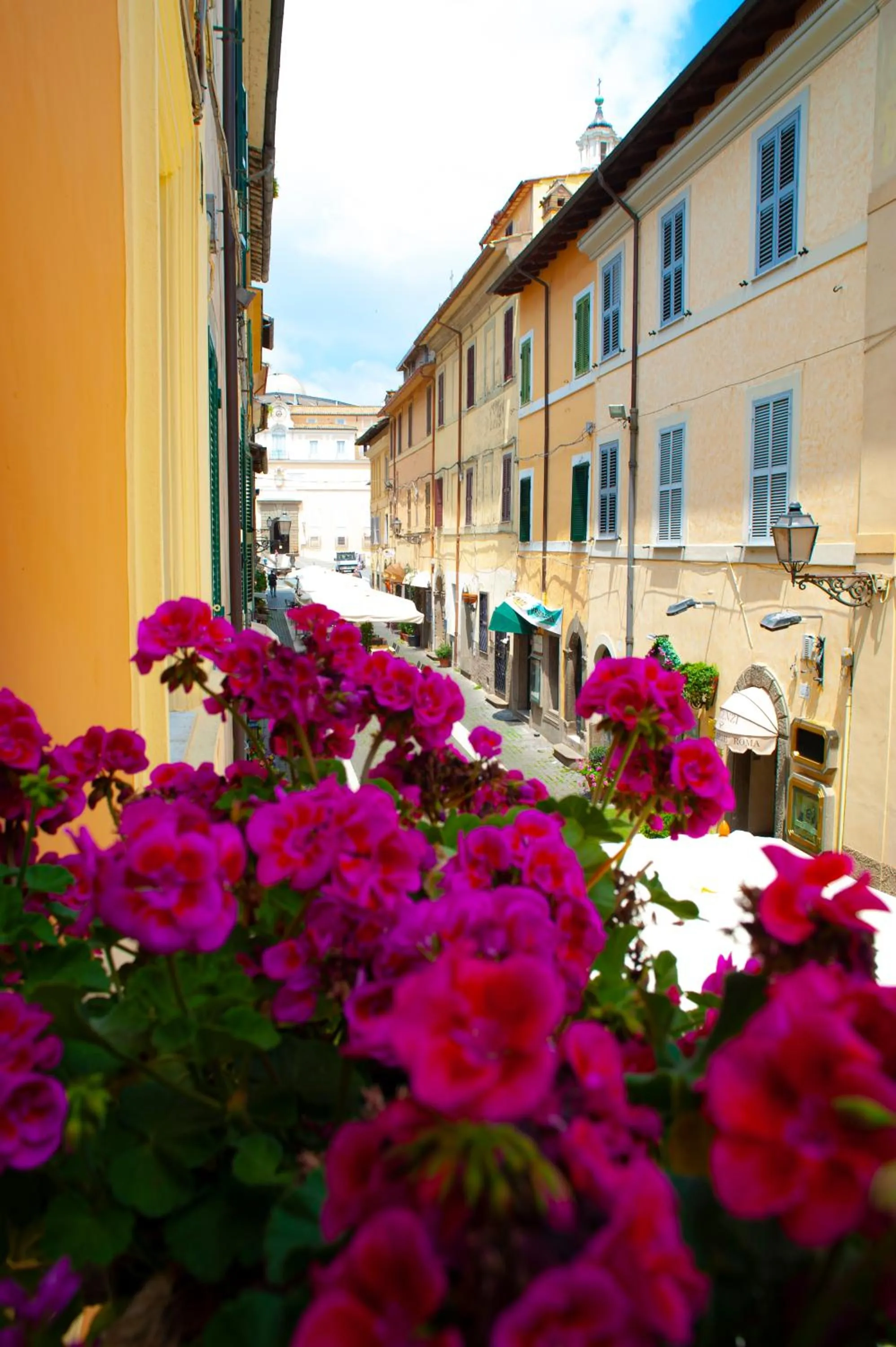 Neighbourhood in Atlantis Inn Castelgandolfo
