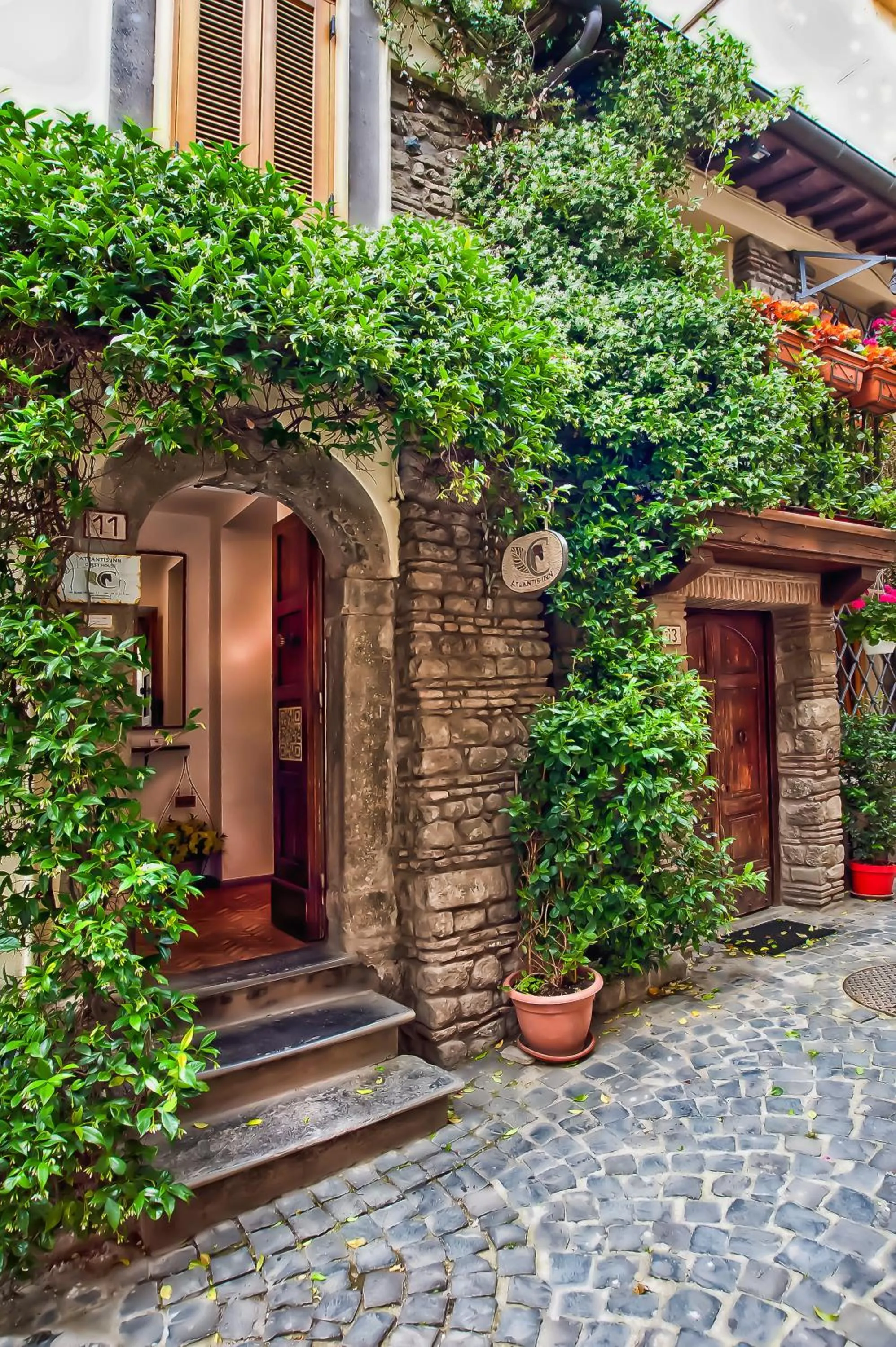 Patio in Atlantis Inn Castelgandolfo
