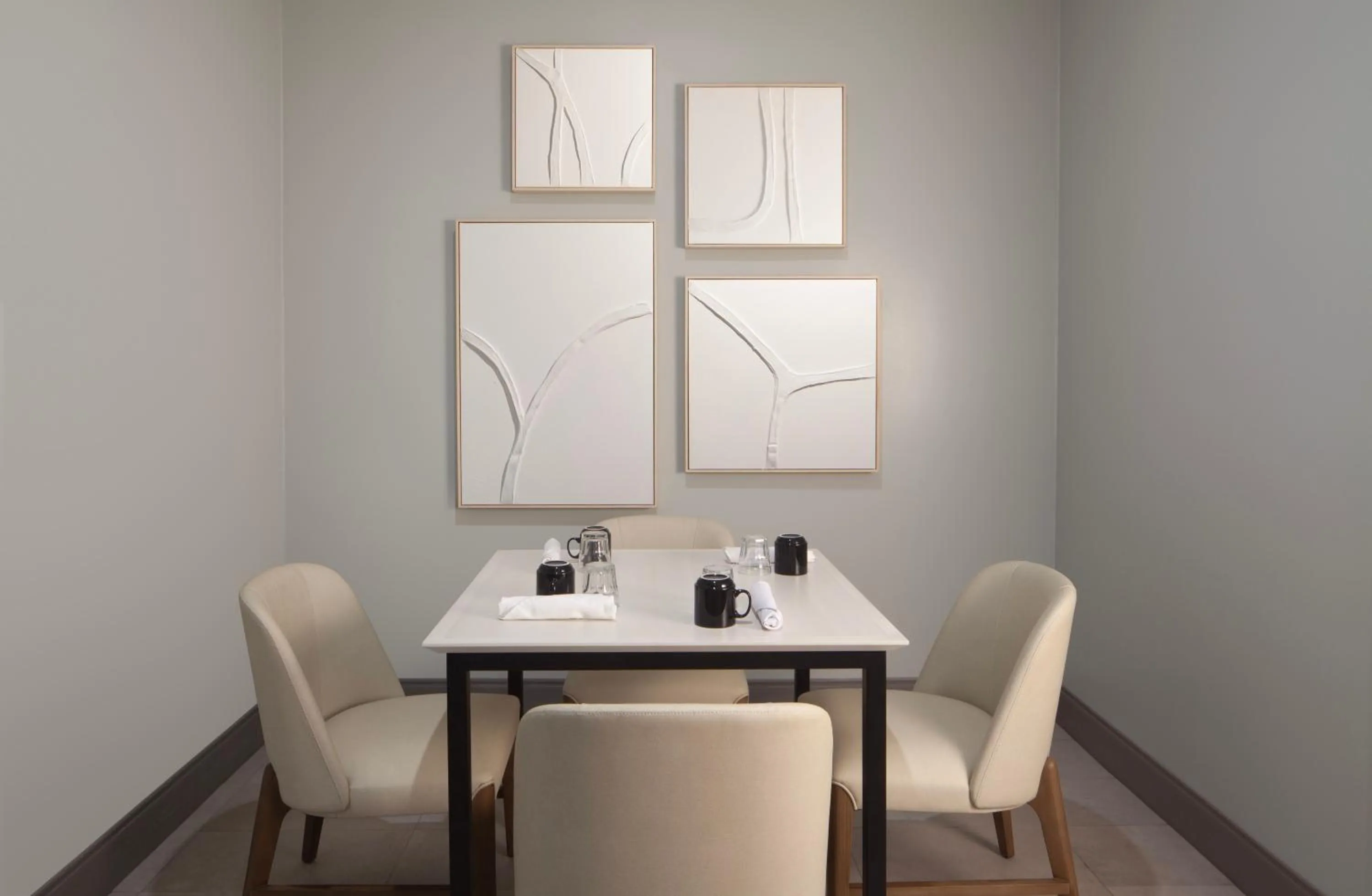 Restaurant/places to eat in Holiday Inn Corpus Christi Arpt & Conf Ctr by IHG